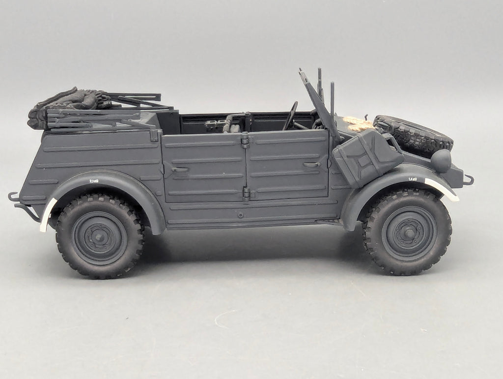 Modellautos 1:18 Minichamps Volkswagen VW Type 82 Kübelwagen 1941 mit OVP
