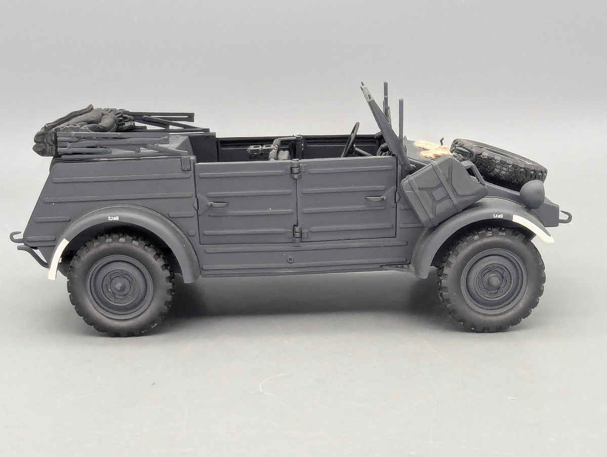 Modellautos 1:18 Minichamps Volkswagen VW Type 82 Kübelwagen 1941 mit OVP