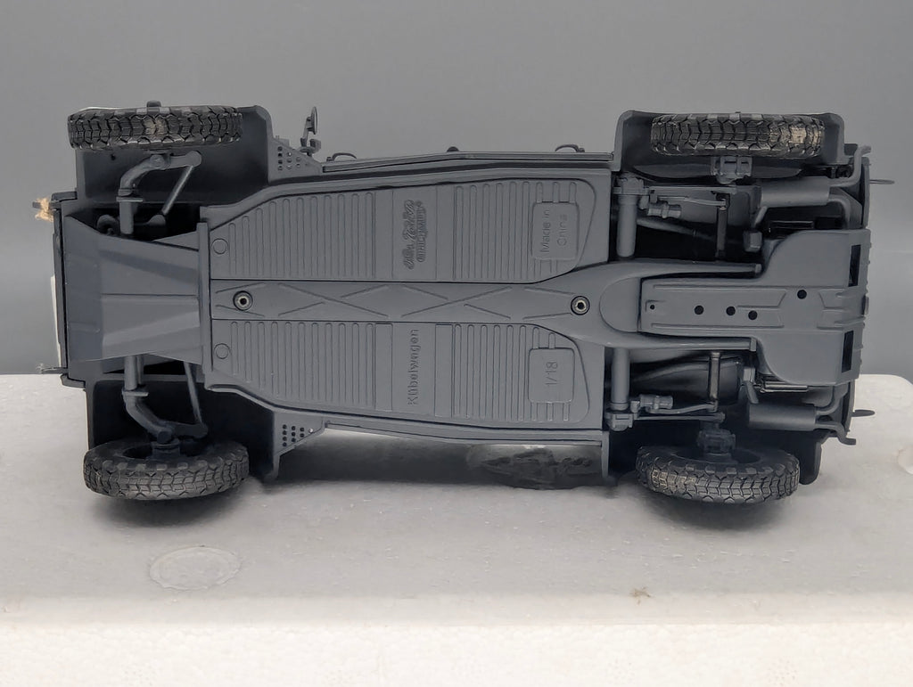 Modellautos 1:18 Minichamps Volkswagen VW Type 82 Kübelwagen 1941 mit OVP