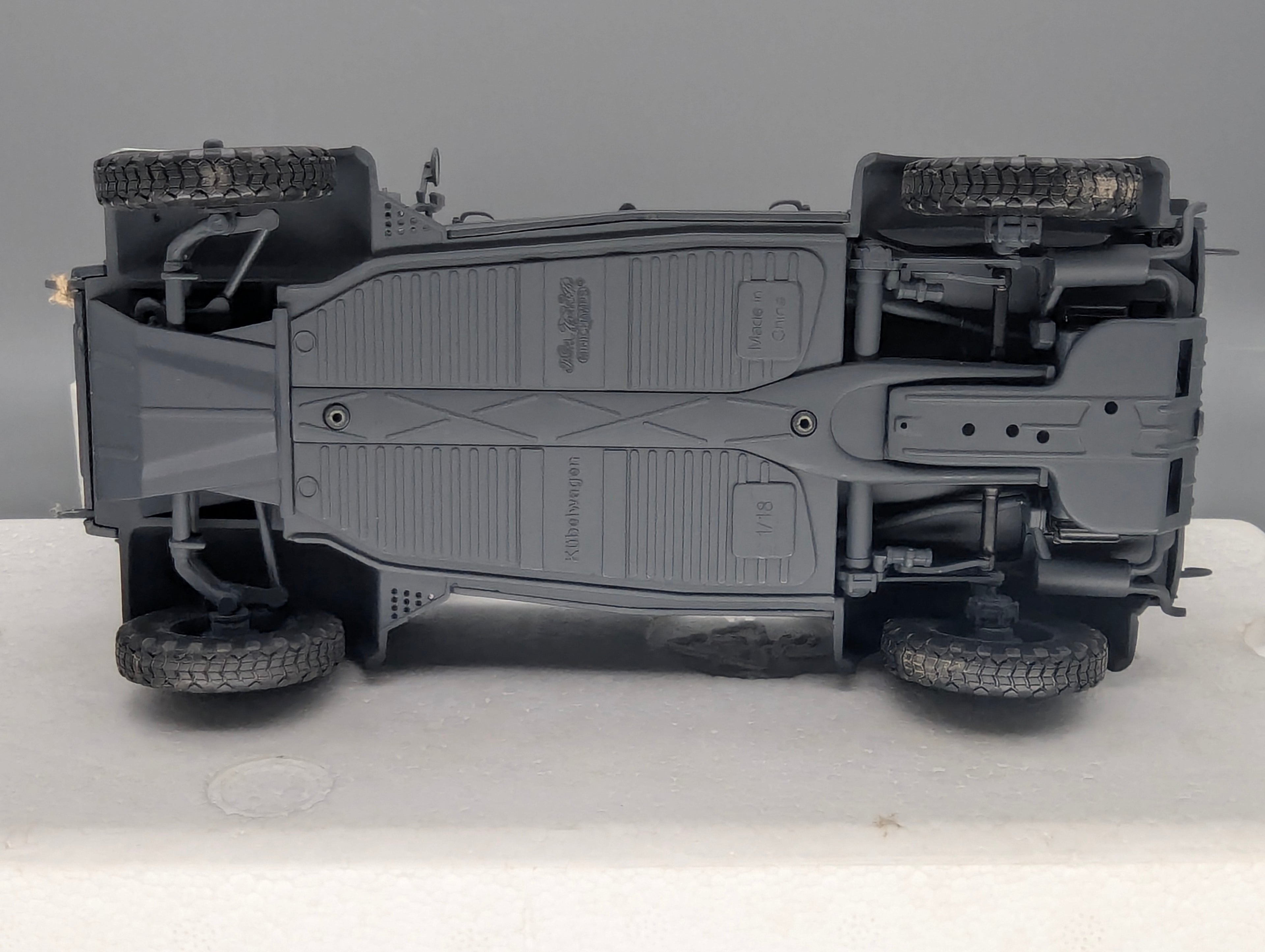 Modellautos 1:18 Minichamps Volkswagen VW Type 82 Kübelwagen 1941 mit OVP