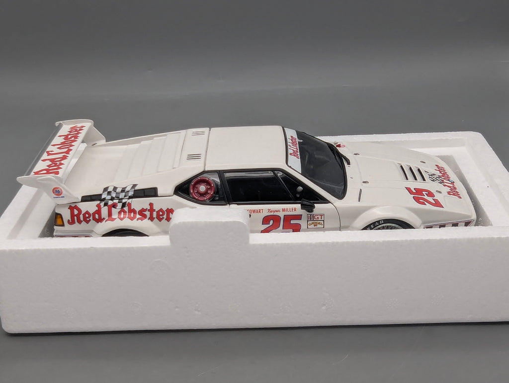 Model Cars 1:43 Minichamps Mercedes Benz SL65 AMG Black Series Silver with original packaging