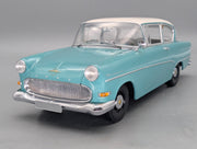 Modellautos 1:18 Minichamps Opel Rekord P1 1958 Türkisblau / Weiß mit OVP