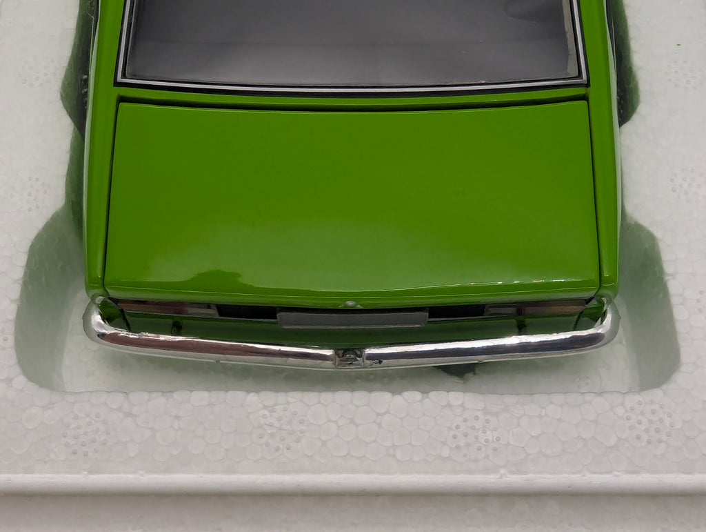Modellautos 1:18 Minichamps Opel Kadett C Coupe 1976 Grün mit OVP