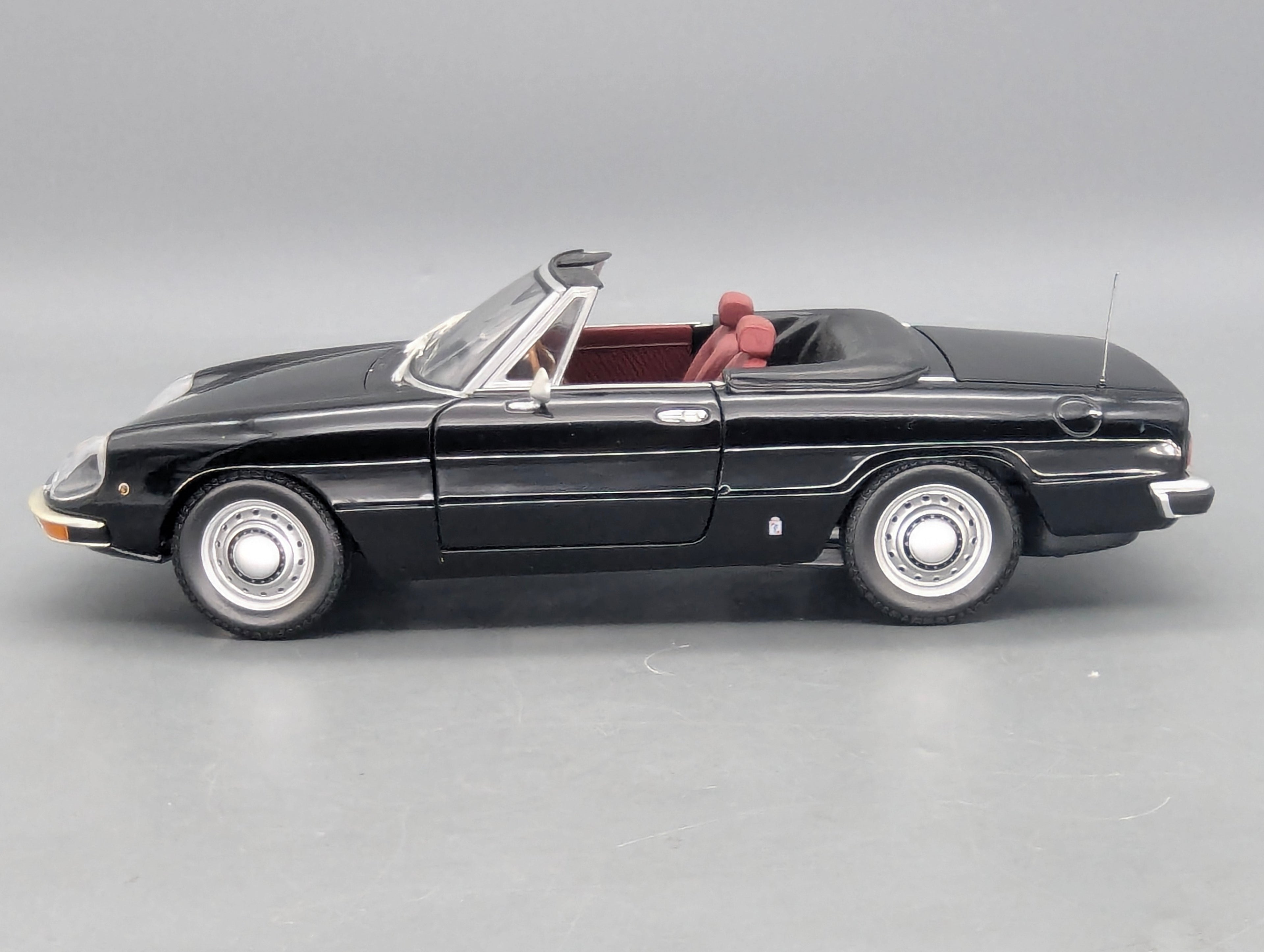Coches en miniatura 1:43 Minichamps Mercedes Benz SL65 AMG Black Series Plata con embalaje original