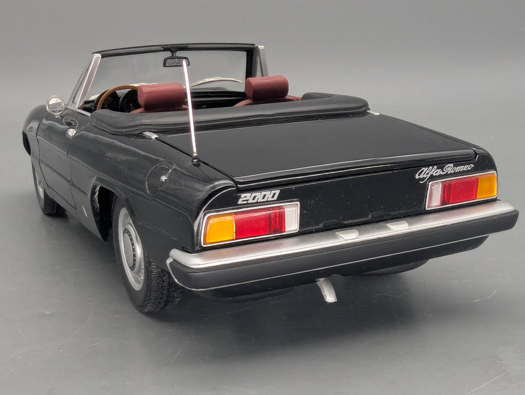Coches en miniatura 1:43 Minichamps Mercedes Benz SL65 AMG Black Series Plata con embalaje original
