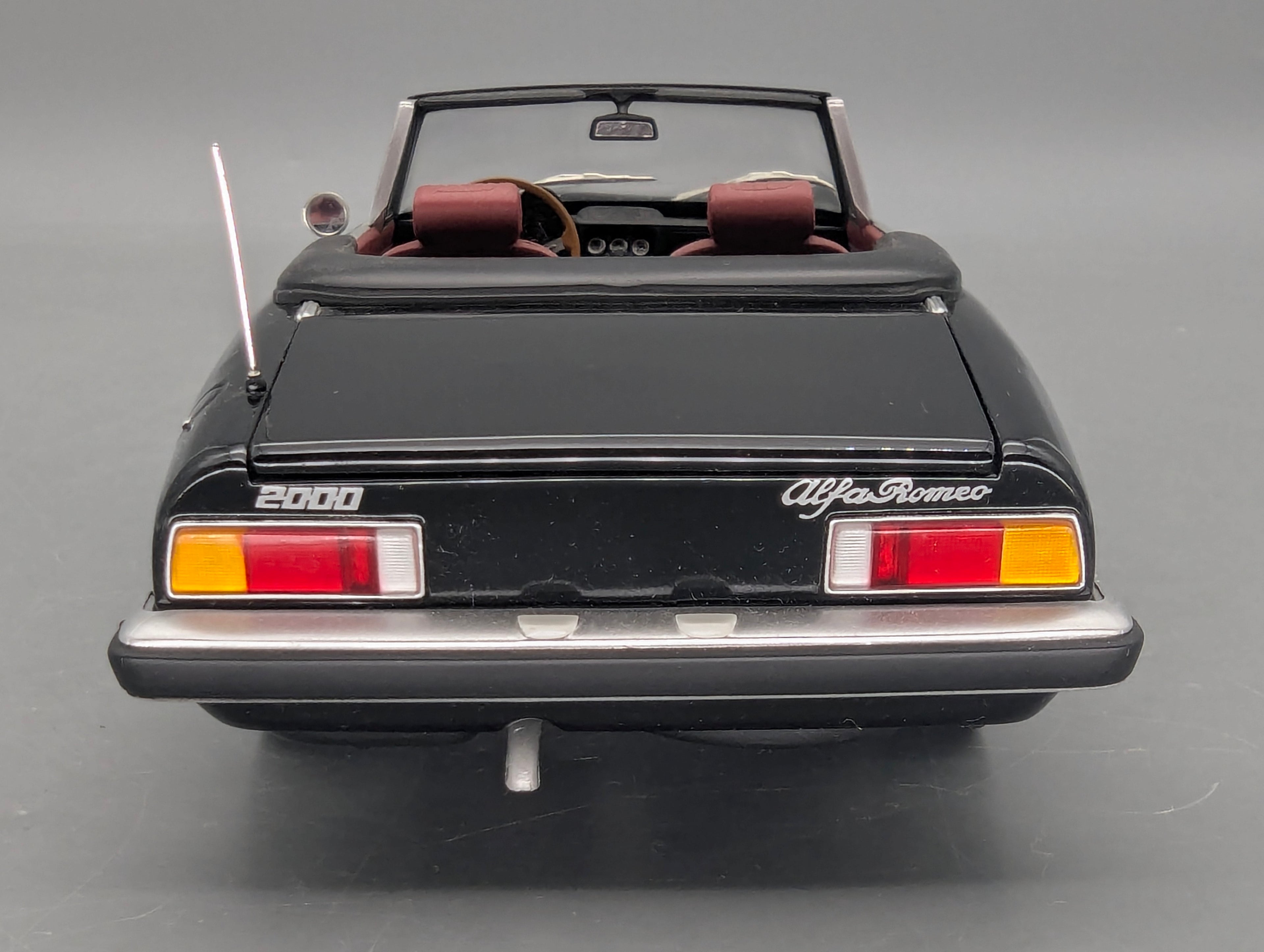 Coches en miniatura 1:43 Minichamps Mercedes Benz SL65 AMG Black Series Plata con embalaje original