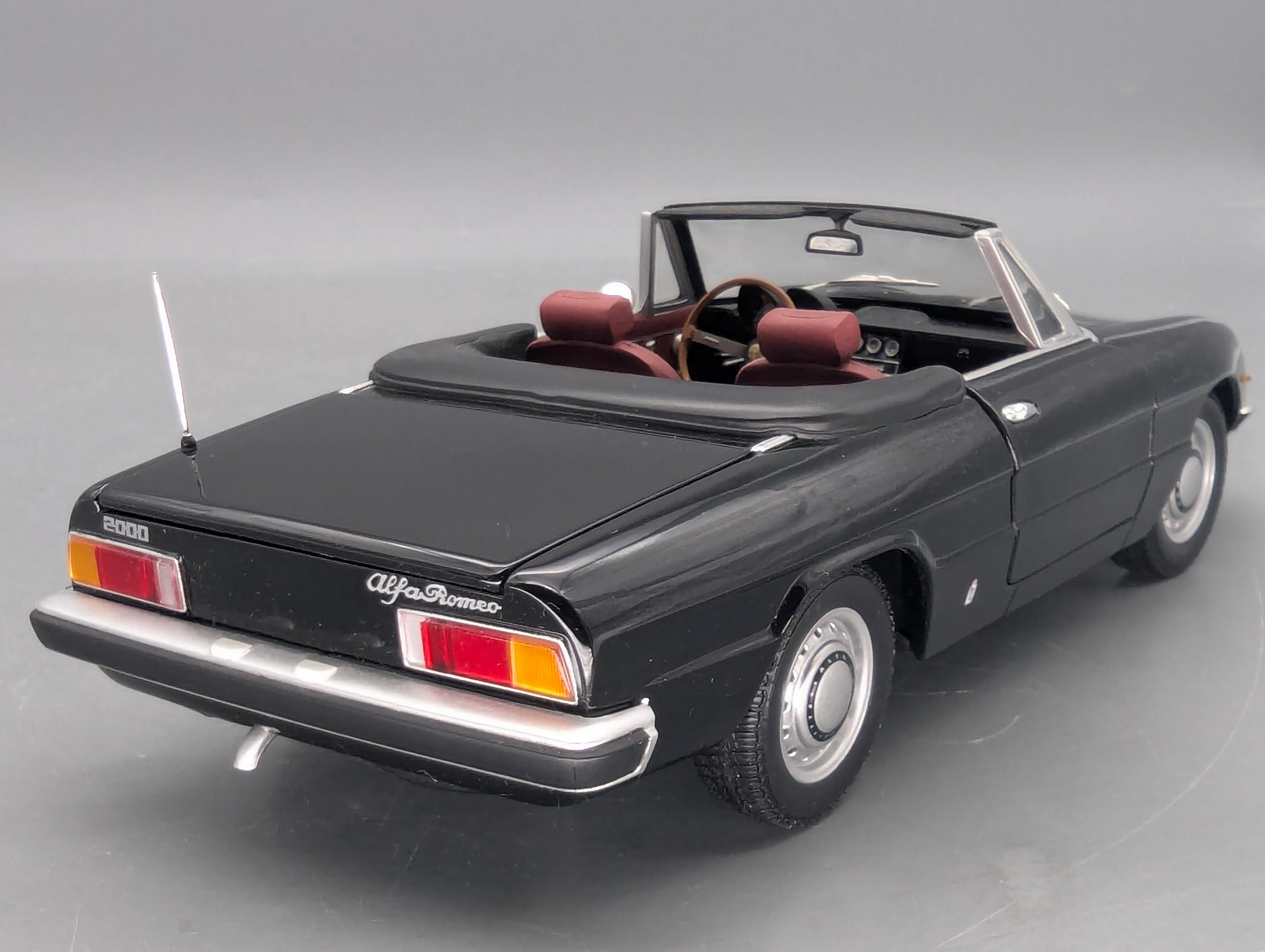 Coches en miniatura 1:43 Minichamps Mercedes Benz SL65 AMG Black Series Plata con embalaje original