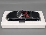 Modellautos 1:18 Minichamps Alfa Romeo 2000 Spider 1970 Schwarz mit OVP