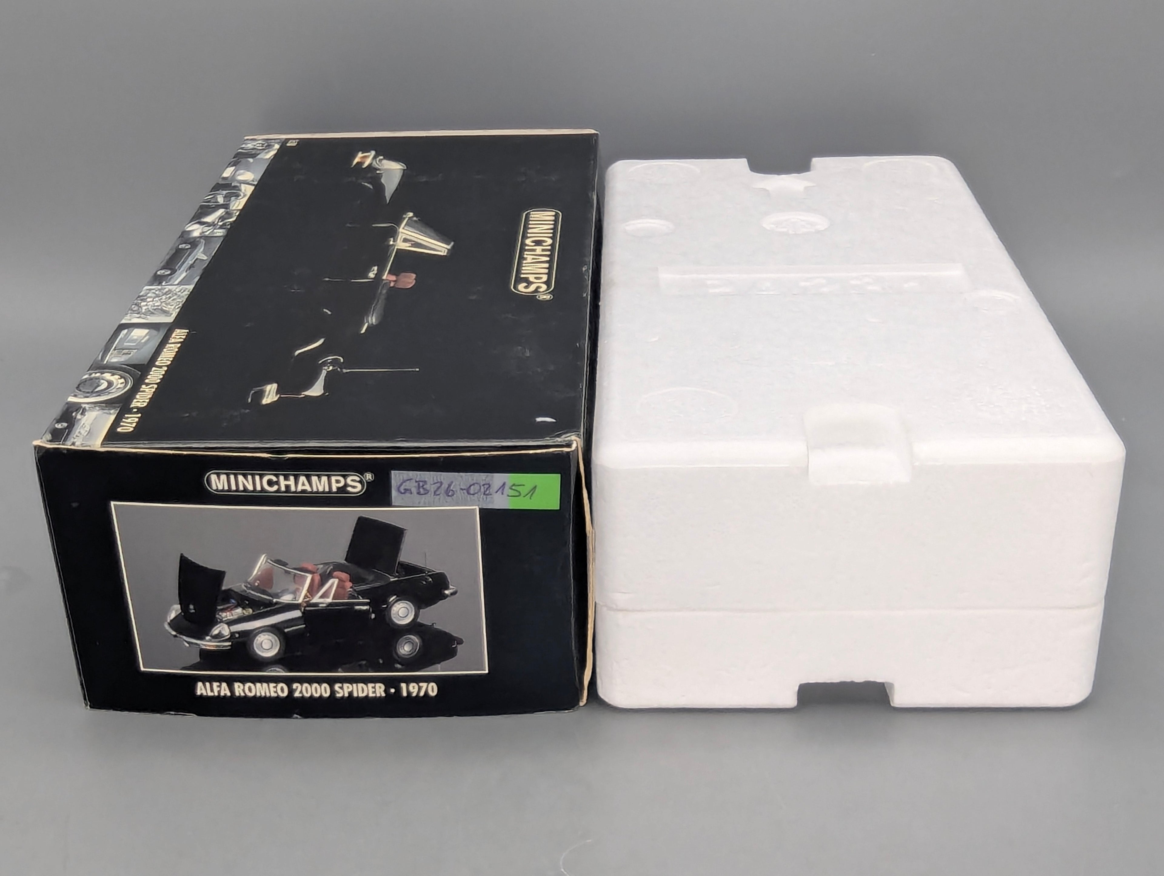 Coches en miniatura 1:43 Minichamps Mercedes Benz SL65 AMG Black Series Plata con embalaje original