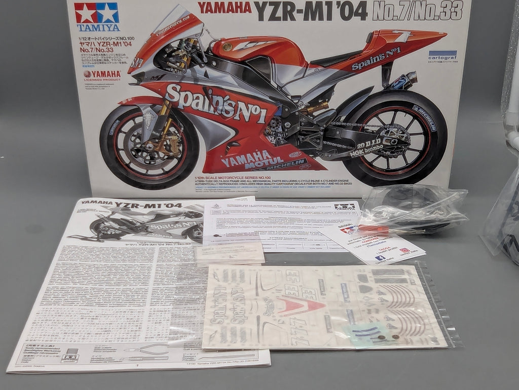 Motorrad Modell Bausatz 1:12 Tamiya Yamaha YZR-M1 '04 mit OVP