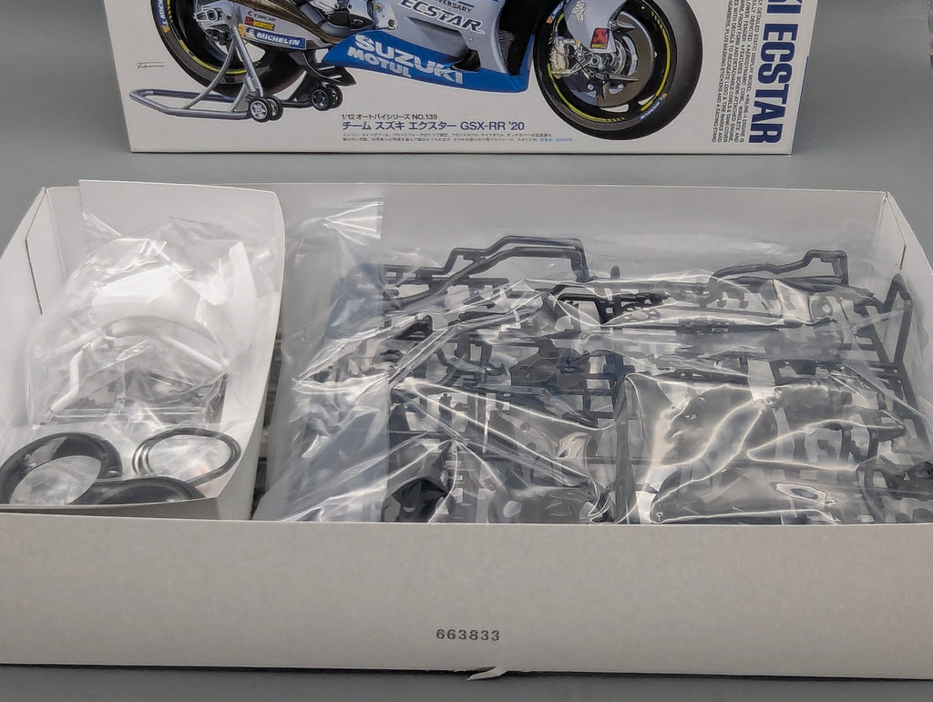Motorrad Modell Bausatz 1:12 Tamiya Suzuki ECSTAR GSX-RR '20 mit OVP