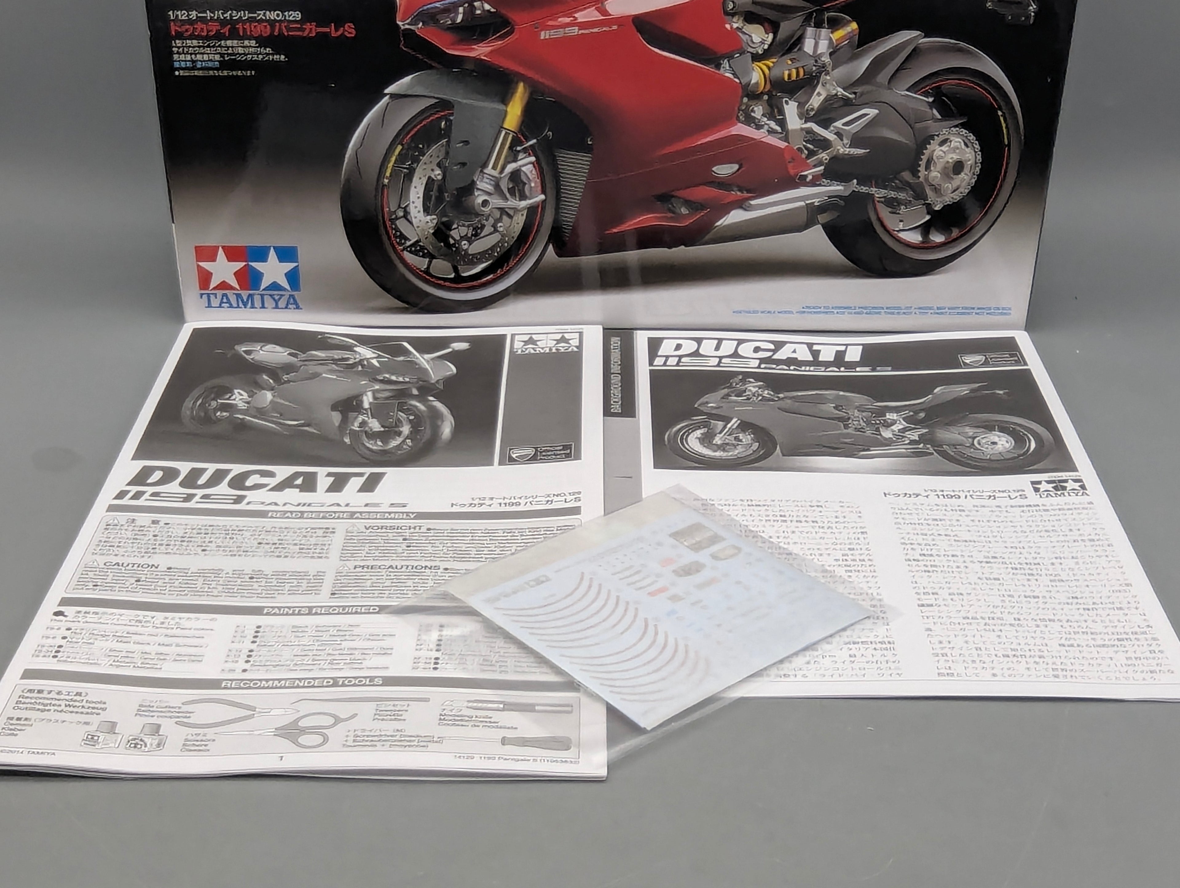 Motorrad Modell Bausatz 1:12 Tamiya Ducati 1199 Panigale S mit OVP