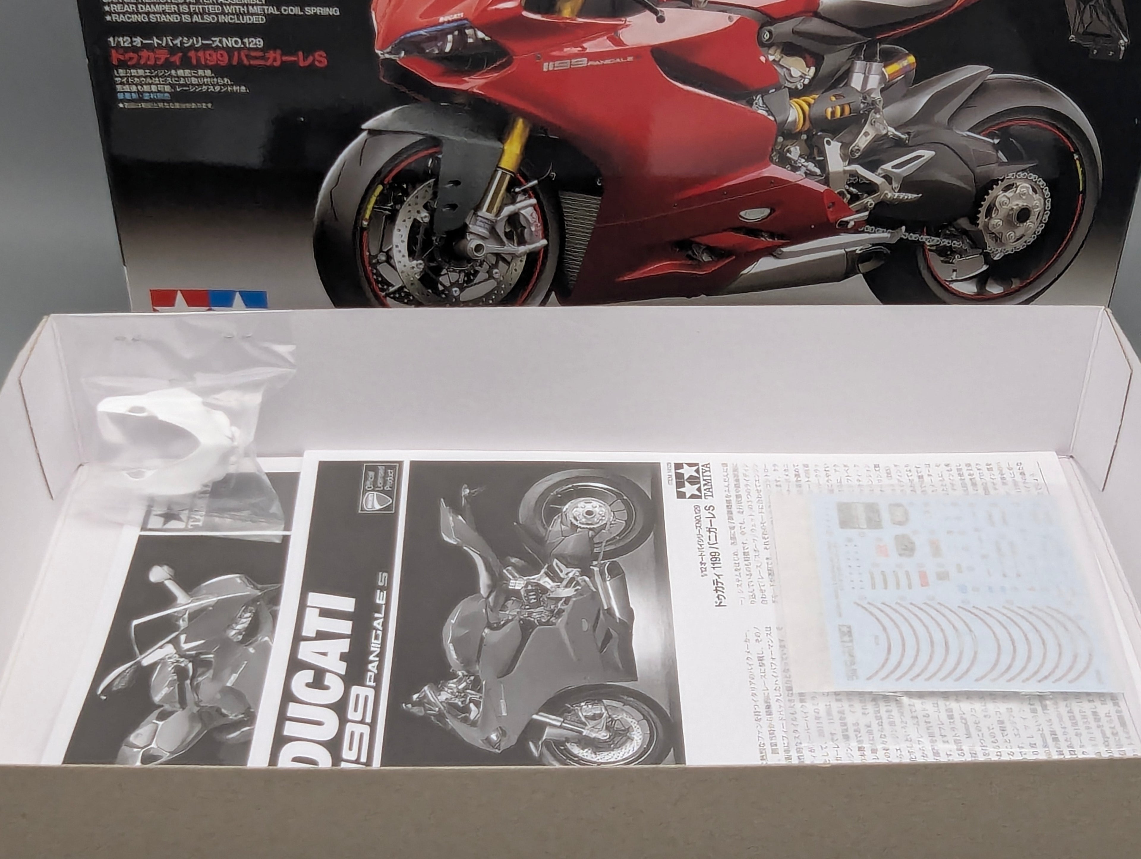 Motorrad Modell Bausatz 1:12 Tamiya Ducati 1199 Panigale S mit OVP