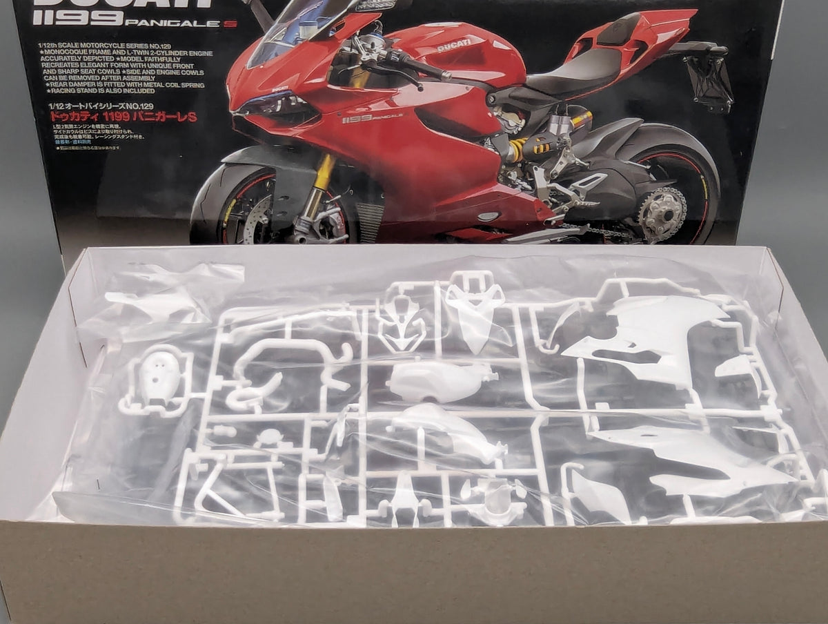 Motorrad Modell Bausatz 1:12 Tamiya Ducati 1199 Panigale S mit OVP