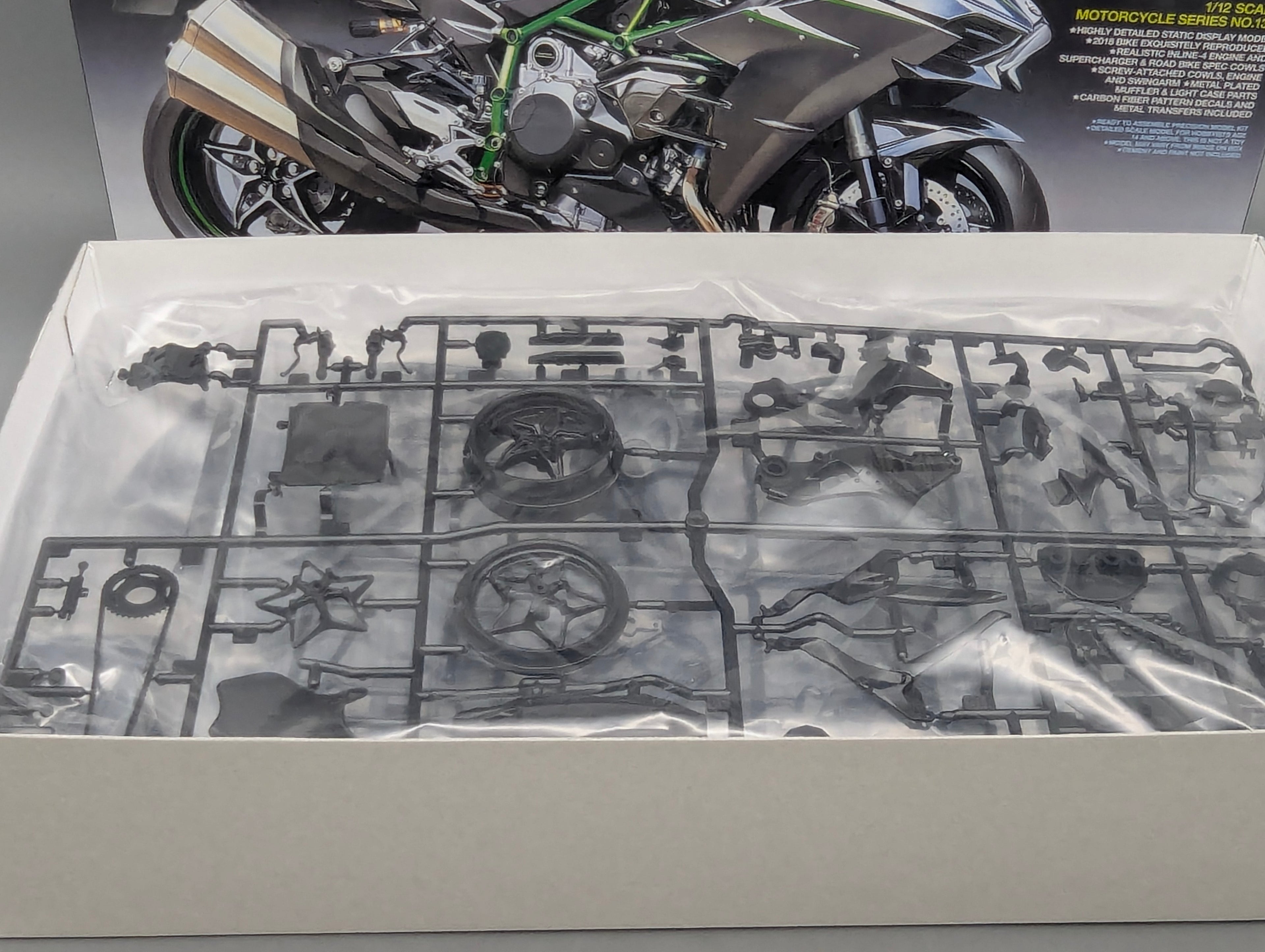 Motorrad Modell Bausatz 1:12 Tamiya Kawasaki Ninja H2 Carbon mit OVP