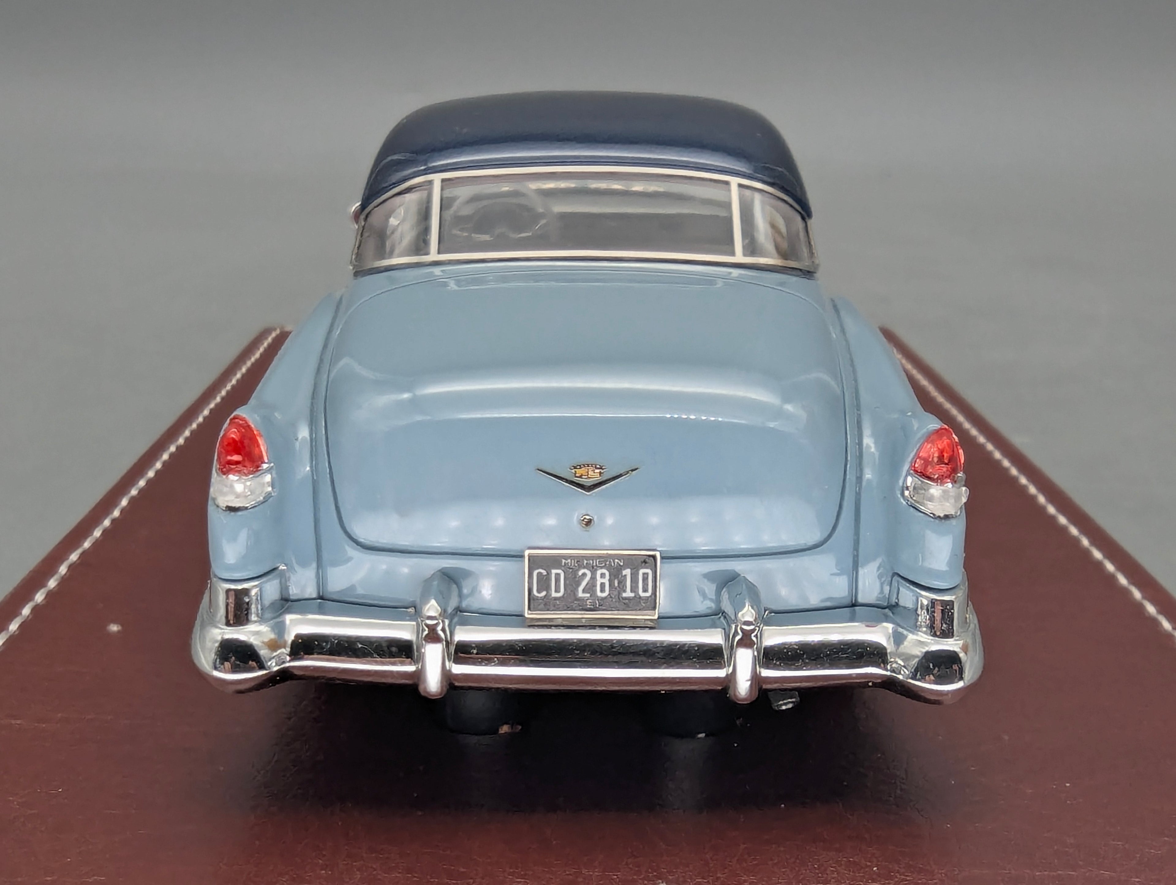 Coches en miniatura 1:43 Minichamps Mercedes Benz SL65 AMG Black Series Plata con embalaje original