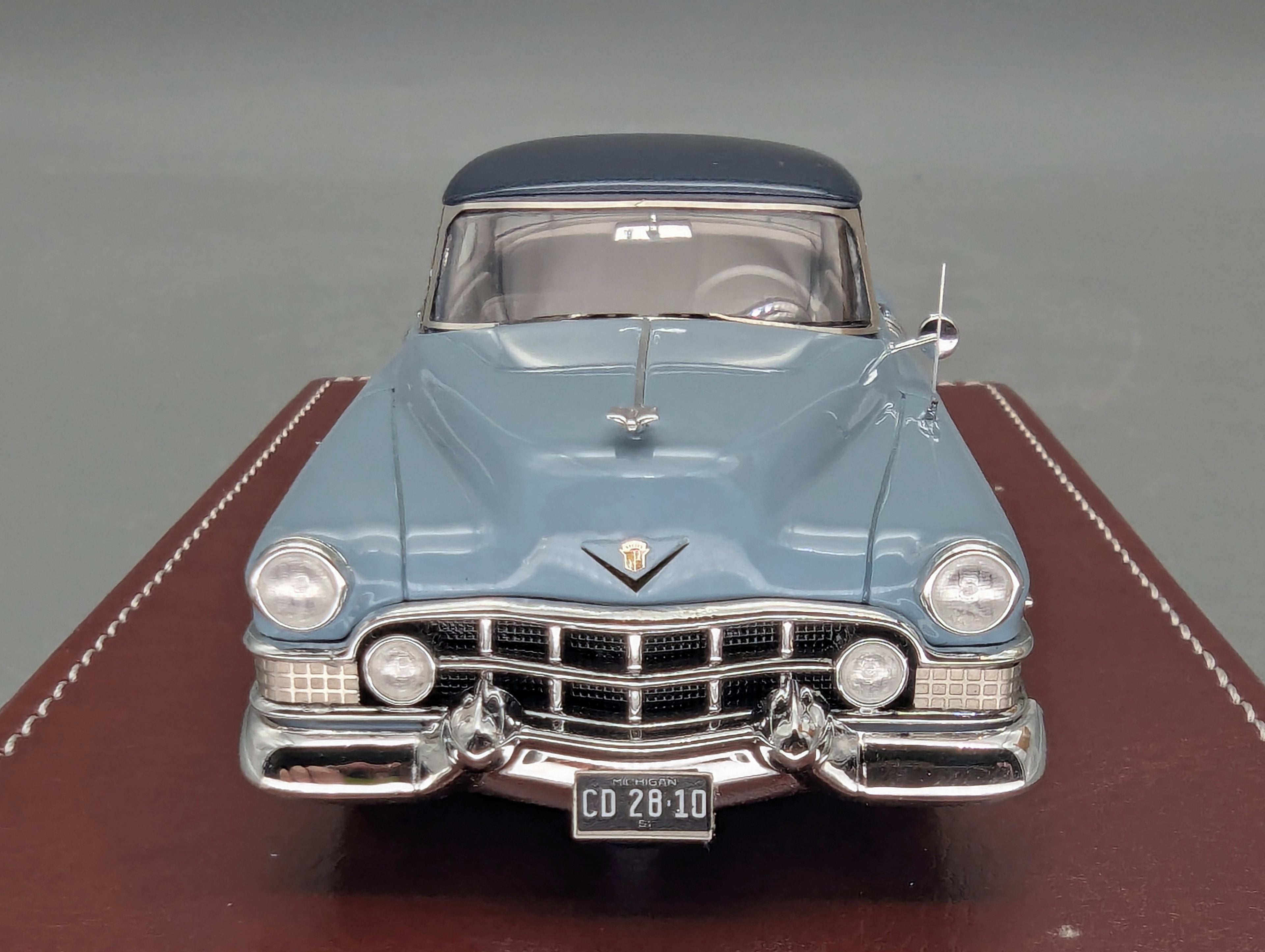 Coches en miniatura 1:43 Minichamps Mercedes Benz SL65 AMG Black Series Plata con embalaje original