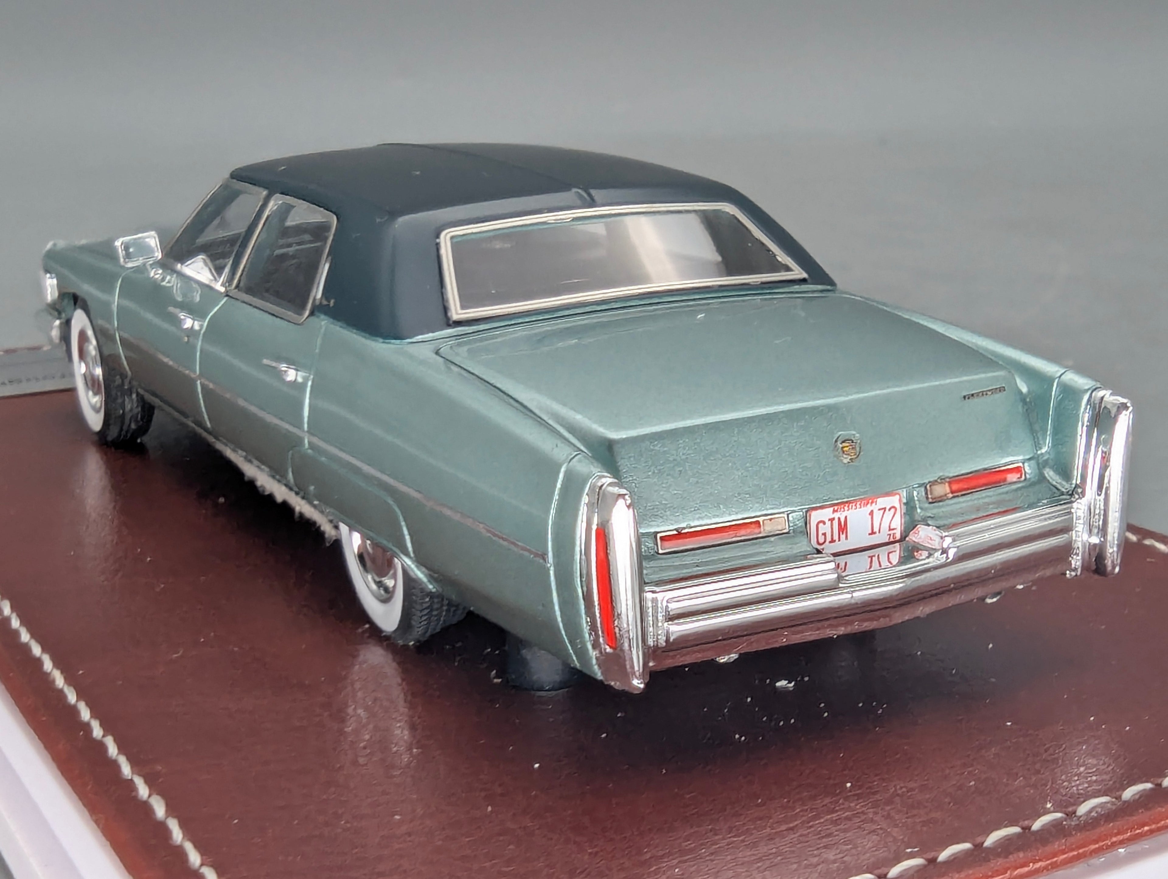 Coches en miniatura 1:43 Minichamps Mercedes Benz SL65 AMG Black Series Plata con embalaje original