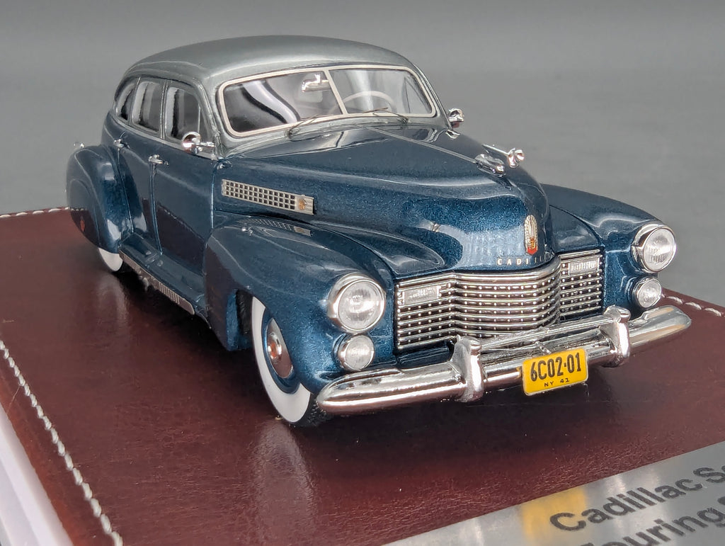 Model Cars 1:43 Minichamps Mercedes Benz SL65 AMG Black Series Silver with original packaging