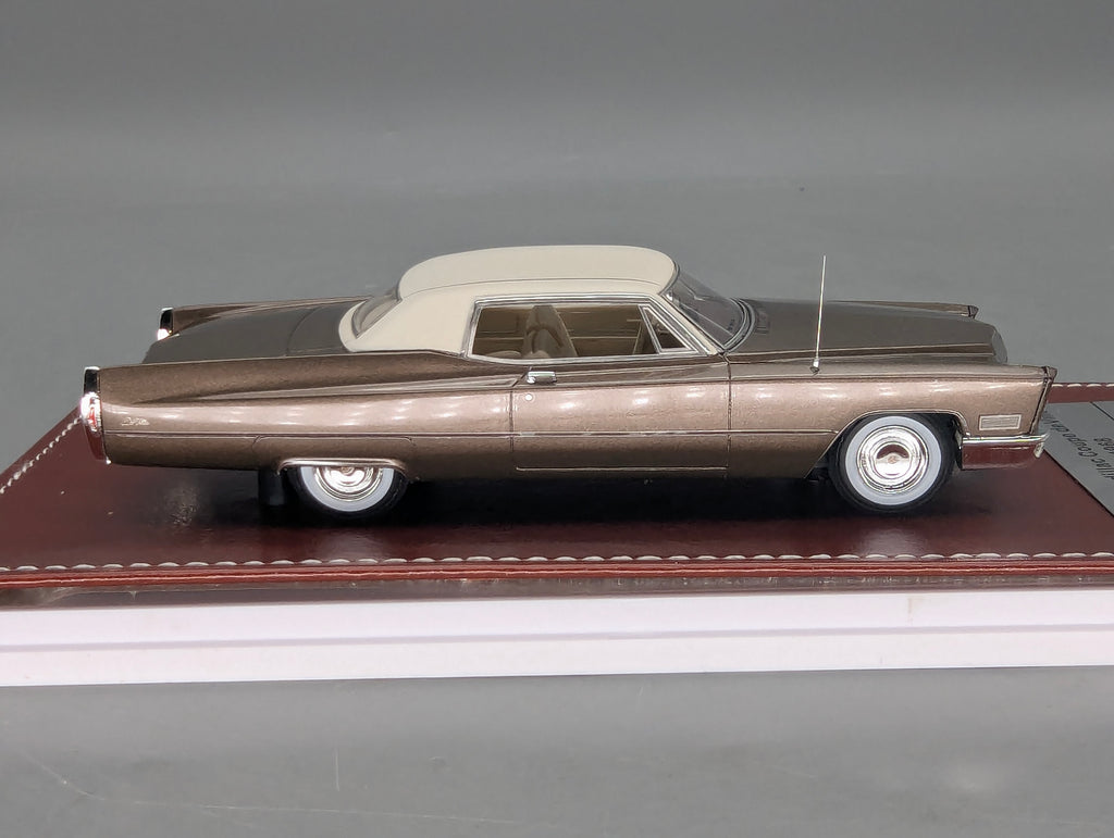 Modellautos 1:43 GIM 002b Cadillac Coupe de Ville 1968 Braun 029/150 mit OVP