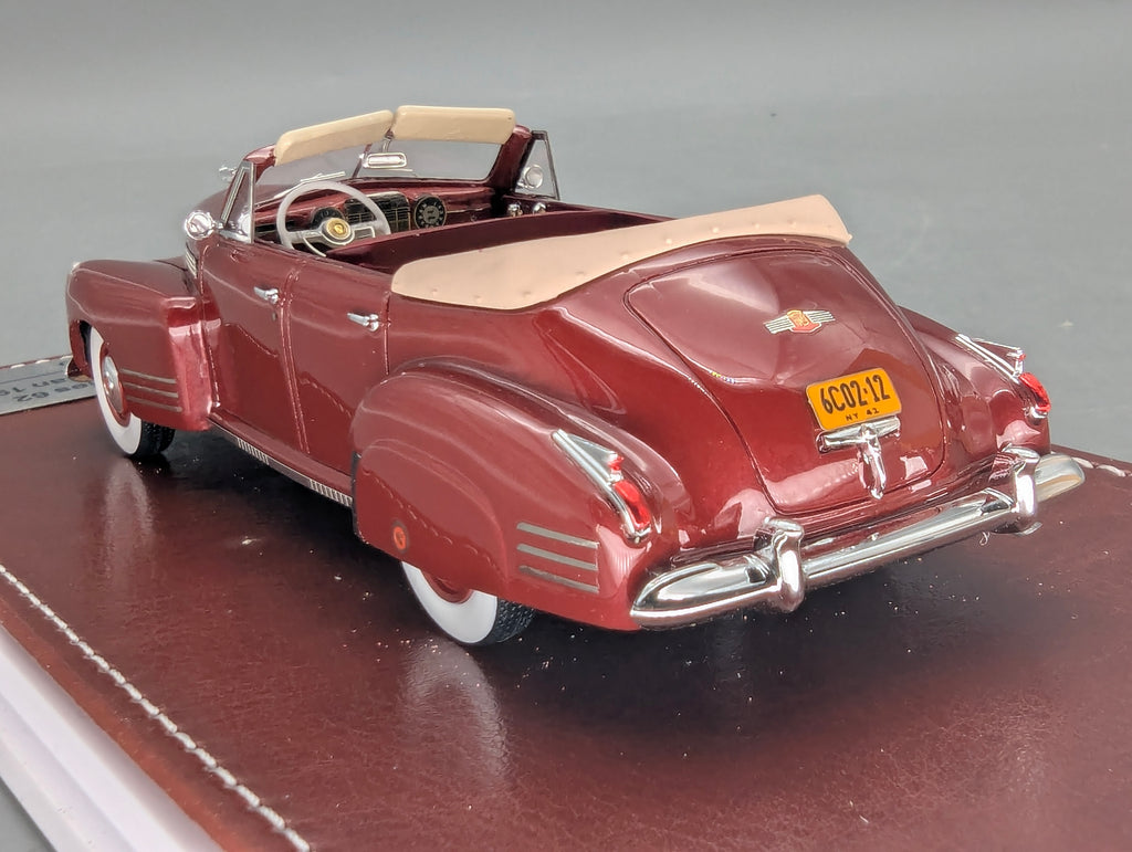 Coches en miniatura 1:43 Minichamps Mercedes Benz SL65 AMG Black Series Plata con embalaje original