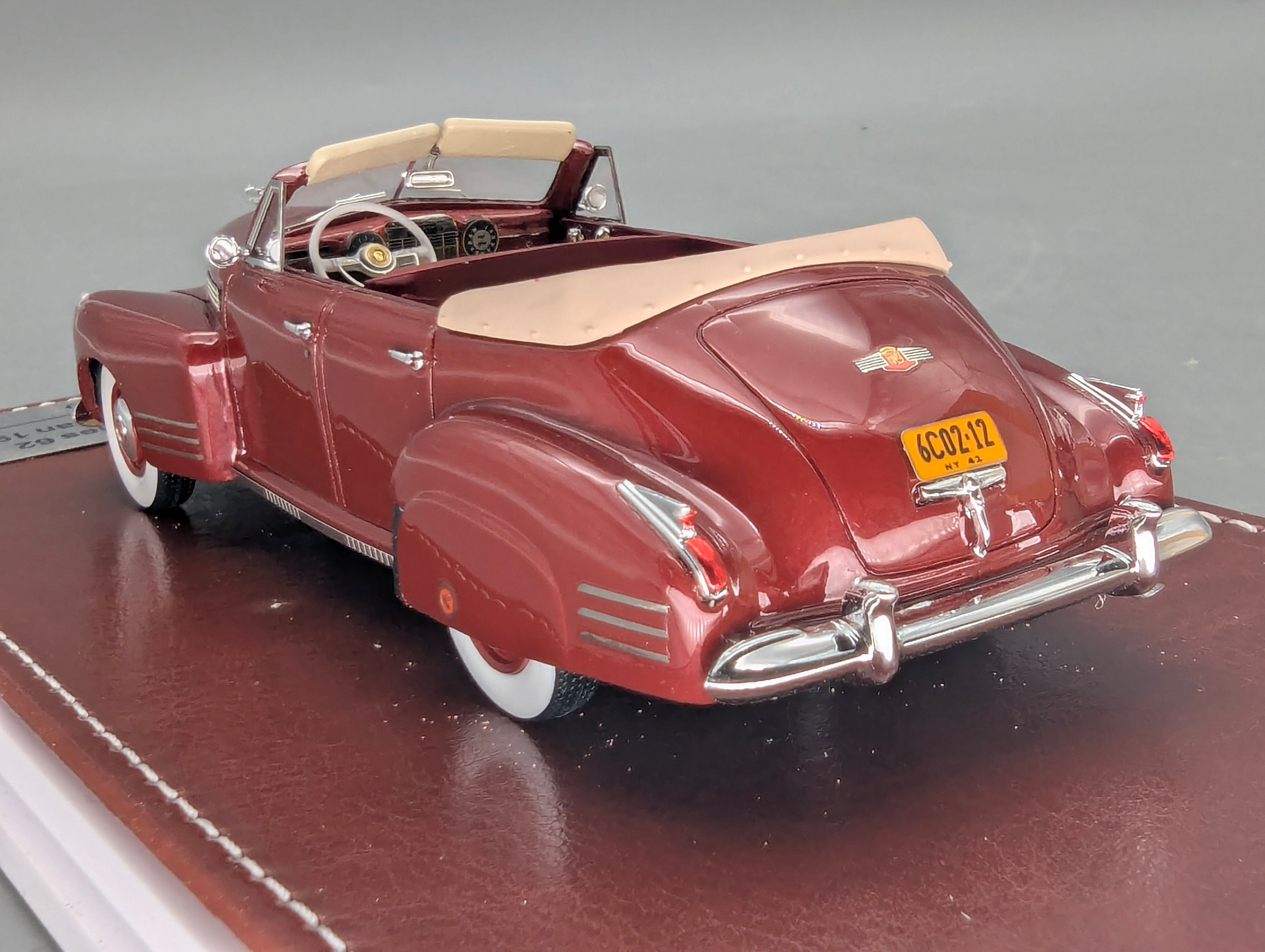 Coches en miniatura 1:43 Minichamps Mercedes Benz SL65 AMG Black Series Plata con embalaje original