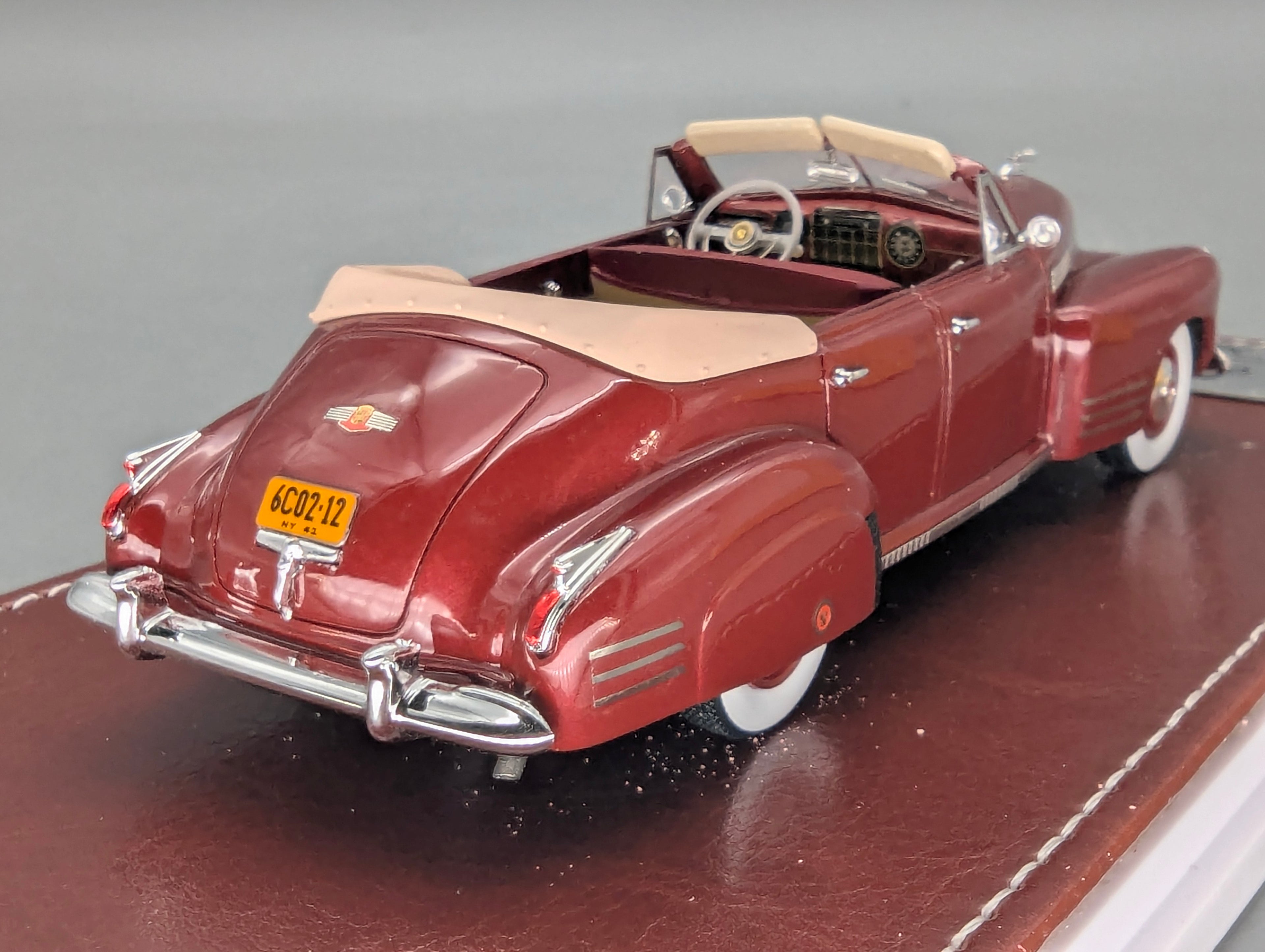 Coches en miniatura 1:43 Minichamps Mercedes Benz SL65 AMG Black Series Plata con embalaje original