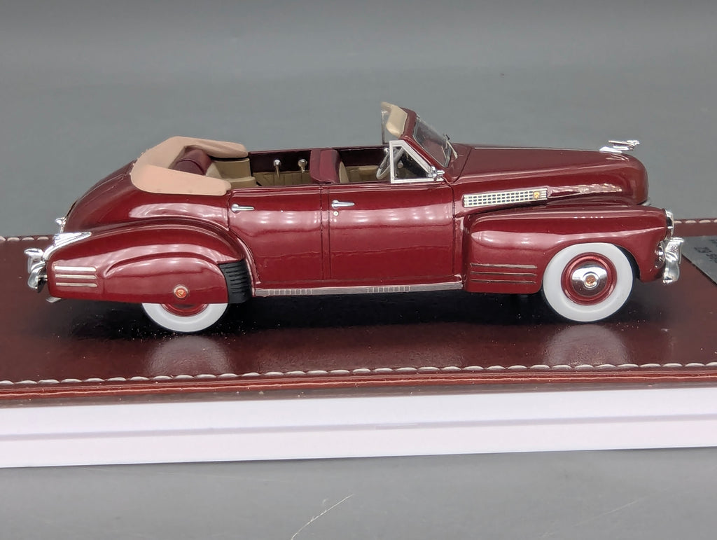 Coches en miniatura 1:43 Minichamps Mercedes Benz SL65 AMG Black Series Plata con embalaje original