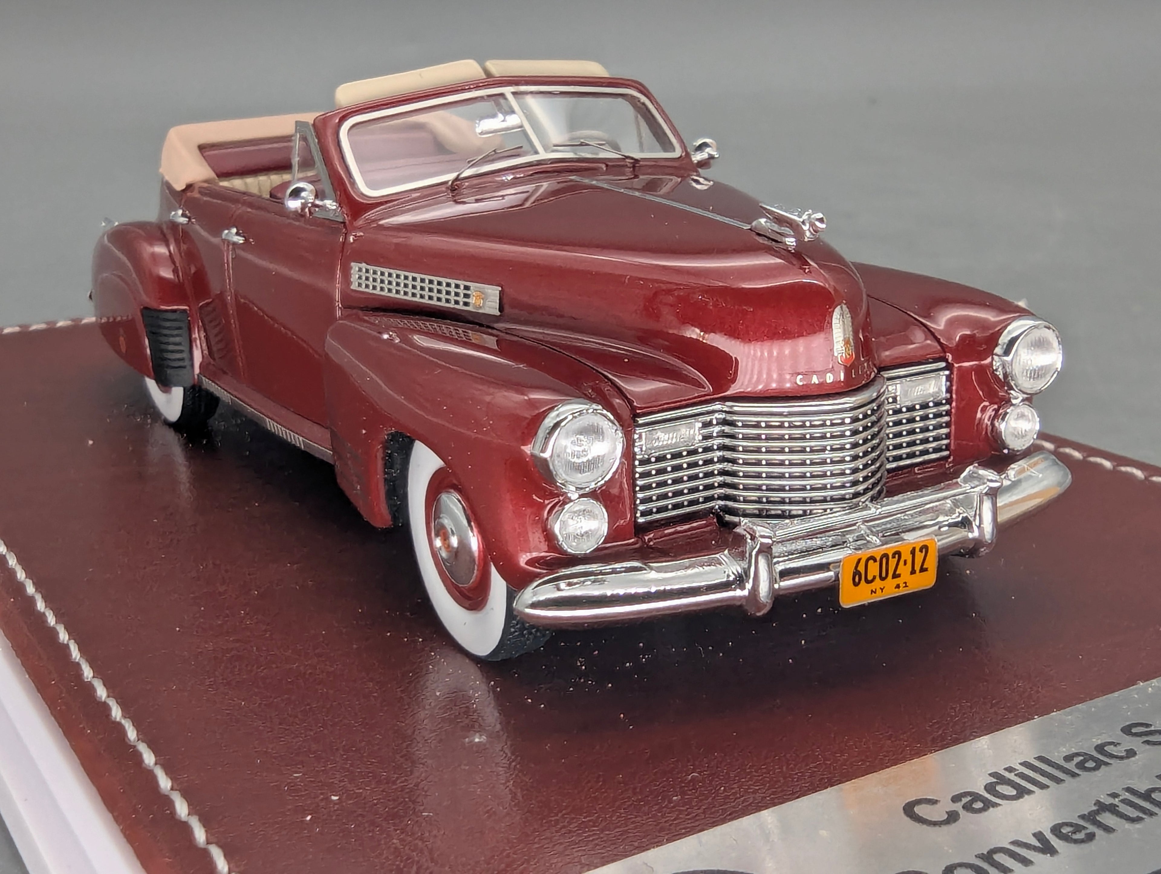 Coches en miniatura 1:43 Minichamps Mercedes Benz SL65 AMG Black Series Plata con embalaje original