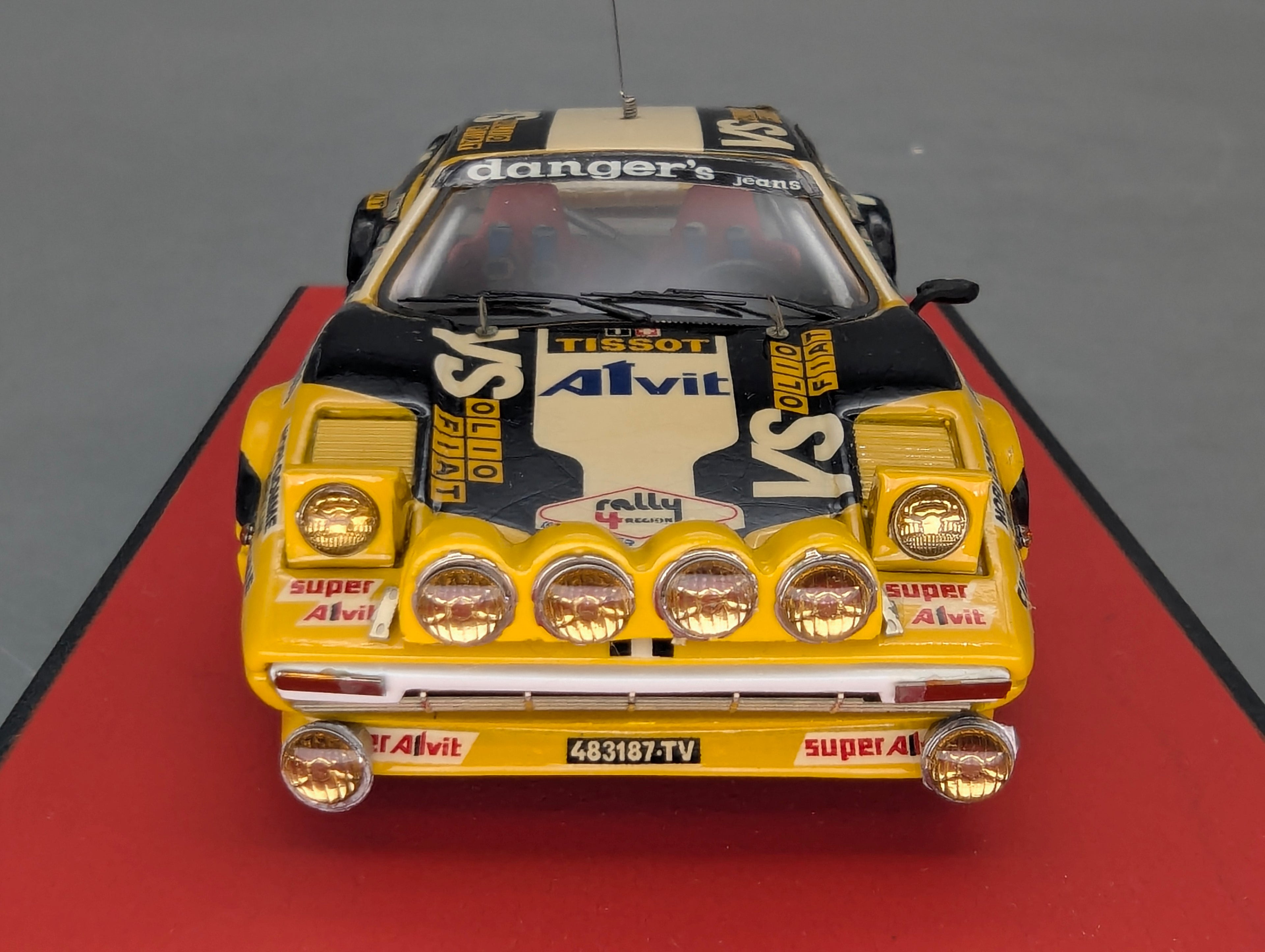 Coches a escala 1:43 Spark S9609 Lamborghini Huracan GT3 EVO FIA Vallelunga 2019 #58 precintado