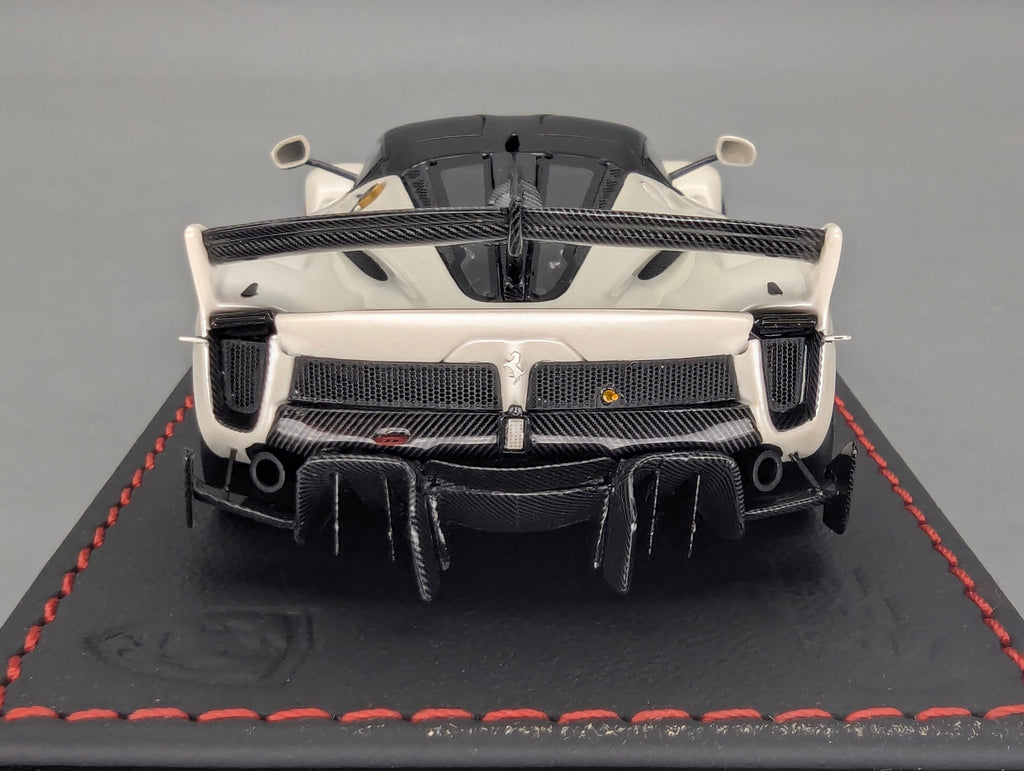 Modellautos 1:43 BBR Executive Calsito Ferrari FXX-K EVO Fuji White Ltd 42/50 OVP