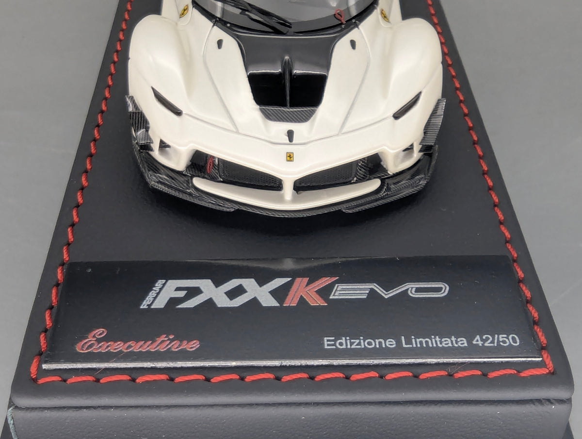 Modellautos 1:43 BBR Executive Calsito Ferrari FXX-K EVO Fuji White Ltd 42/50 OVP