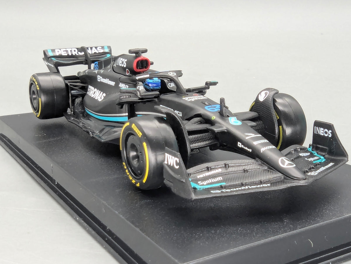 Modellautos 1:43 Bburago Mercedes AMG F1 W14 E Performance #63 George Russel mit OVP