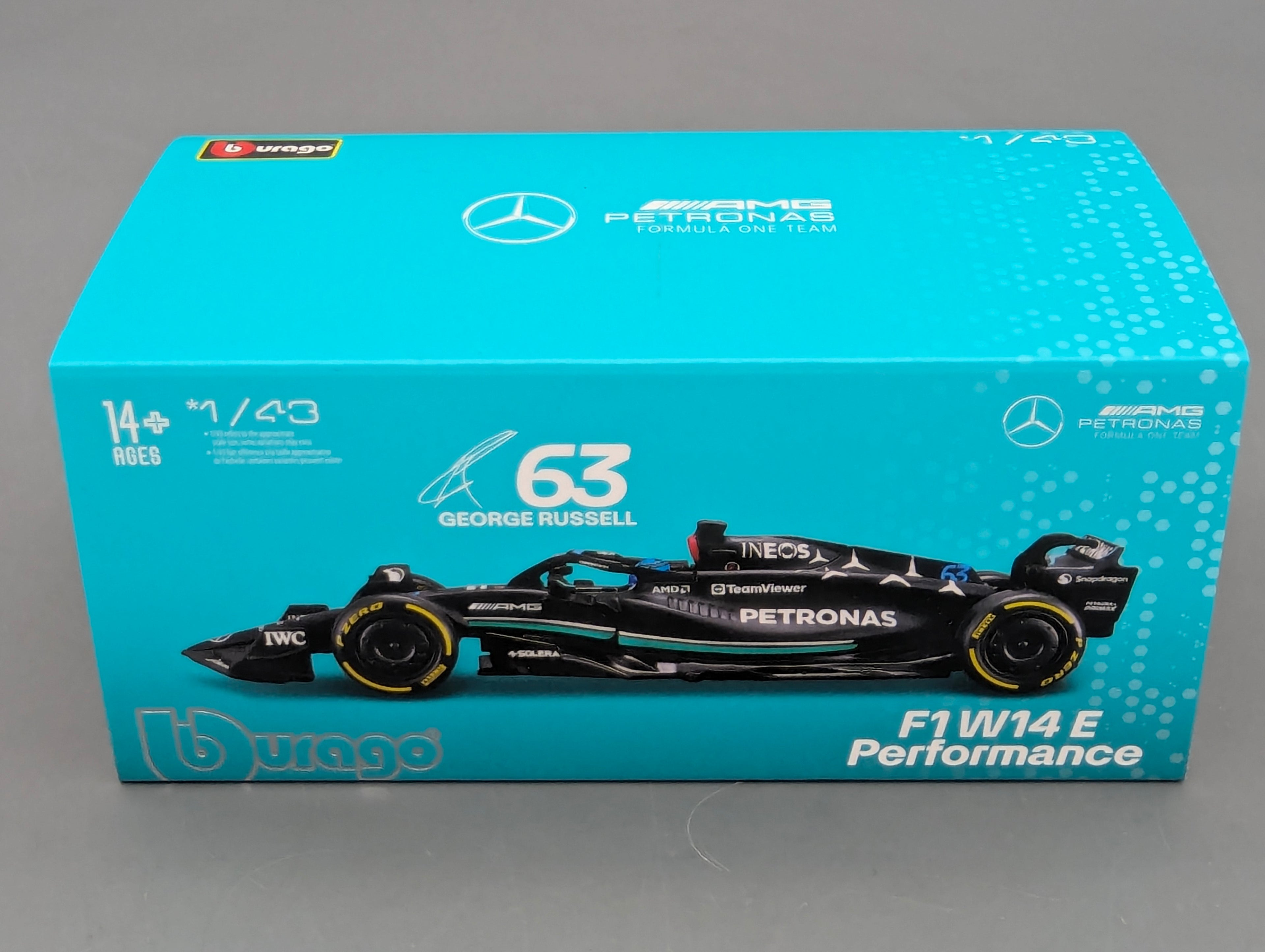 Modellautos 1:43 Bburago Mercedes AMG F1 W14 E Performance #63 George Russel mit OVP