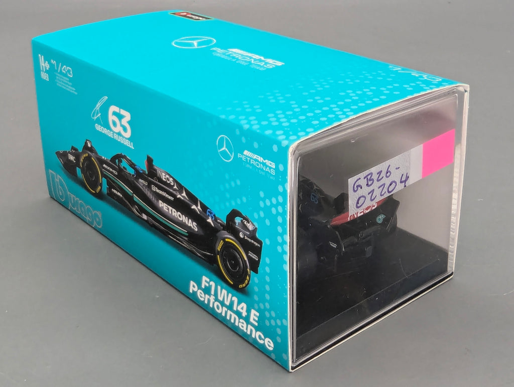 Modellautos 1:43 Bburago Mercedes AMG F1 W14 E Performance #63 George Russel mit OVP