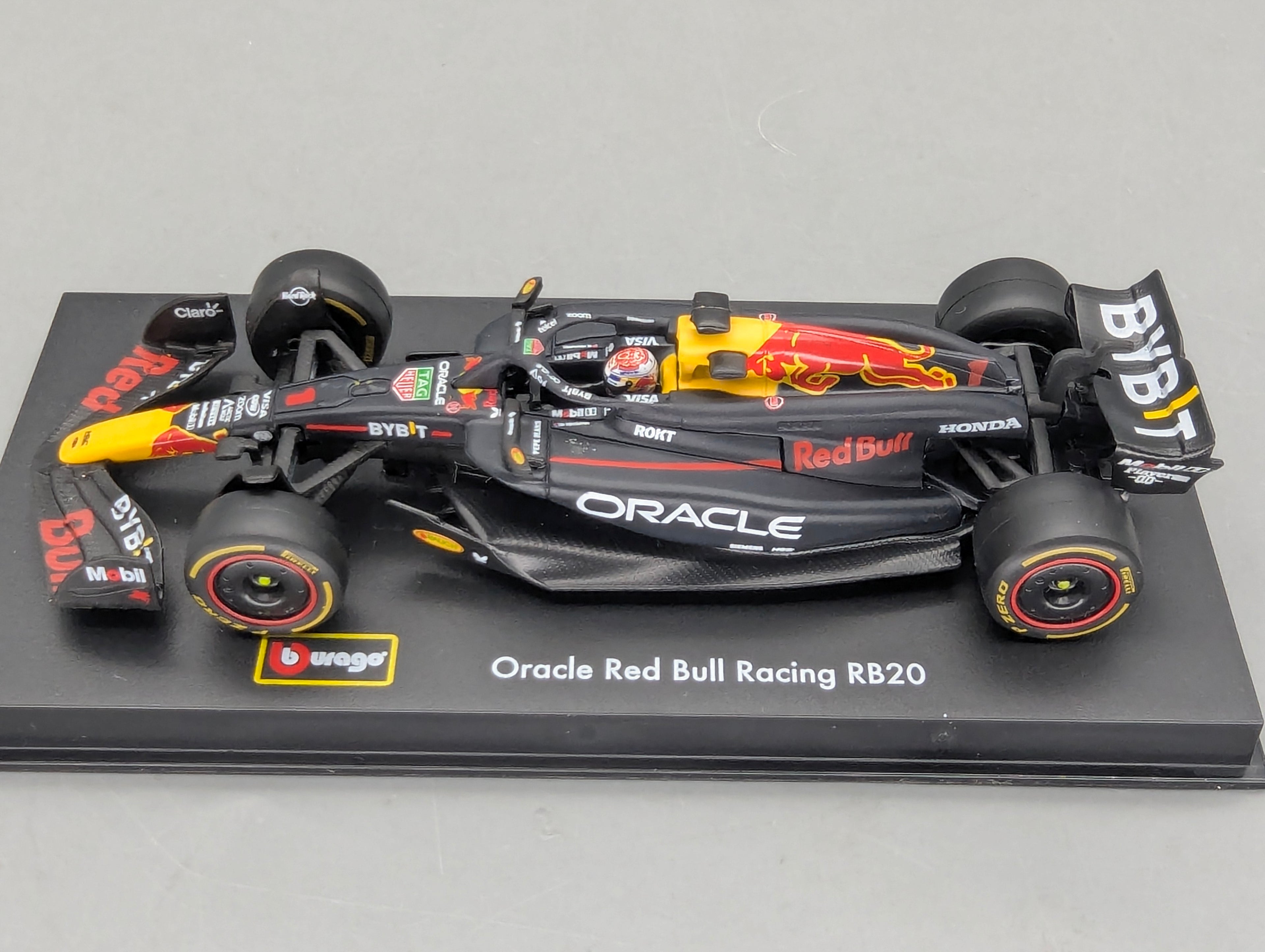 Modellautos 1:43 Bburago Oracle Red Bull Racing RB20 #1 Max Verstappen mit OVP