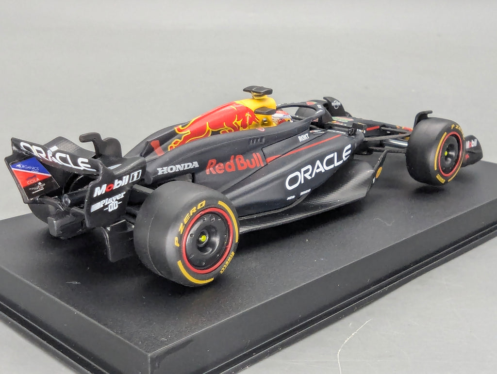 Modellautos 1:43 Bburago Oracle Red Bull Racing RB20 #1 Max Verstappen mit OVP