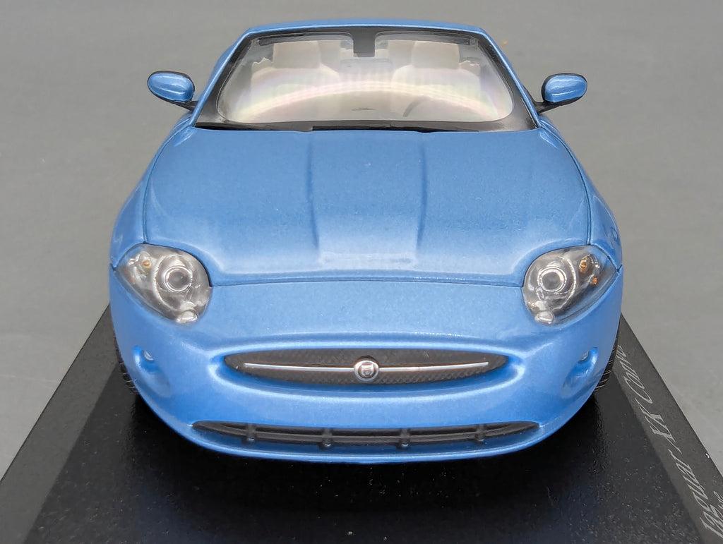 Model Cars 1:43 Minichamps Mercedes Benz SL65 AMG Black Series Silver with original packaging