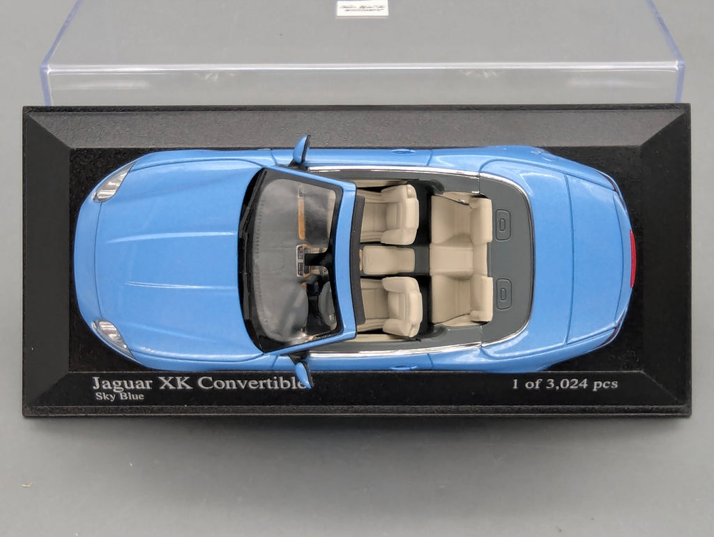Model Cars 1:43 Minichamps Mercedes Benz SL65 AMG Black Series Silver with original packaging