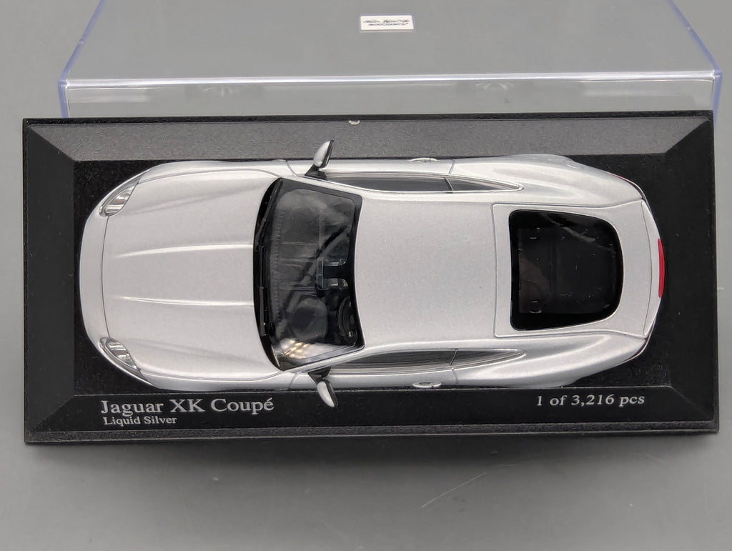 Modellautos 1:43 Minichamps Jaguar XK Coupe 2006 Liquid Silver mit OVP