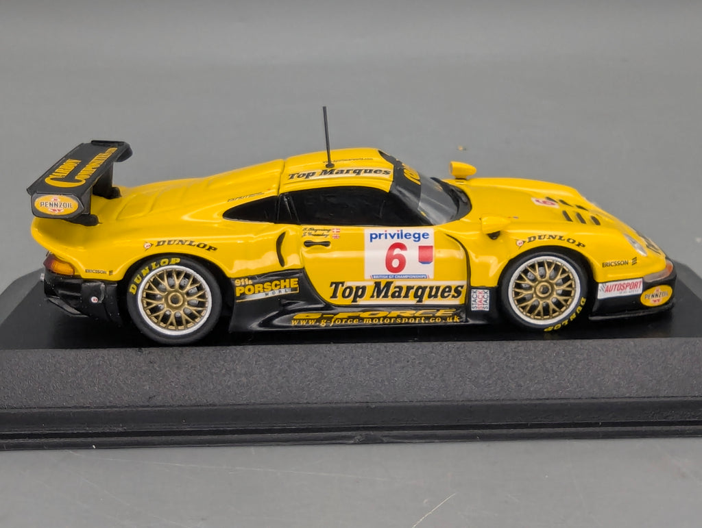 Model Cars 1:43 Minichamps Mercedes Benz SL65 AMG Black Series Silver with original packaging