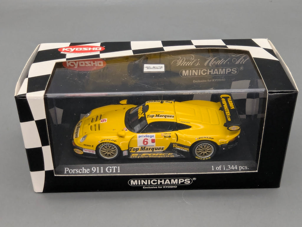Model Cars 1:43 Minichamps Mercedes Benz SL65 AMG Black Series Silver with original packaging