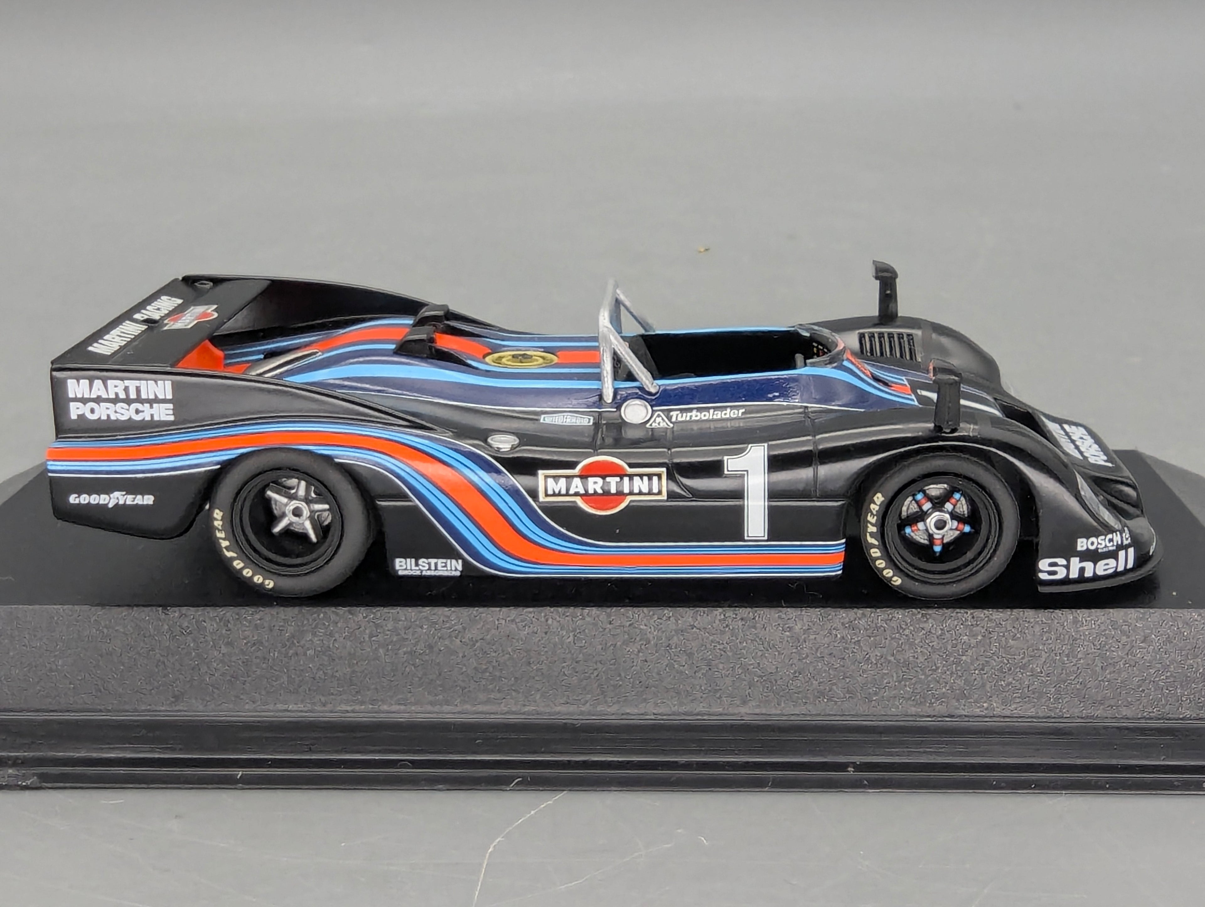Modellautos 1:43 Minichamps Porsche 936/76 ADAC 300km 1976 #1 Rolf Stommelen mit OVP