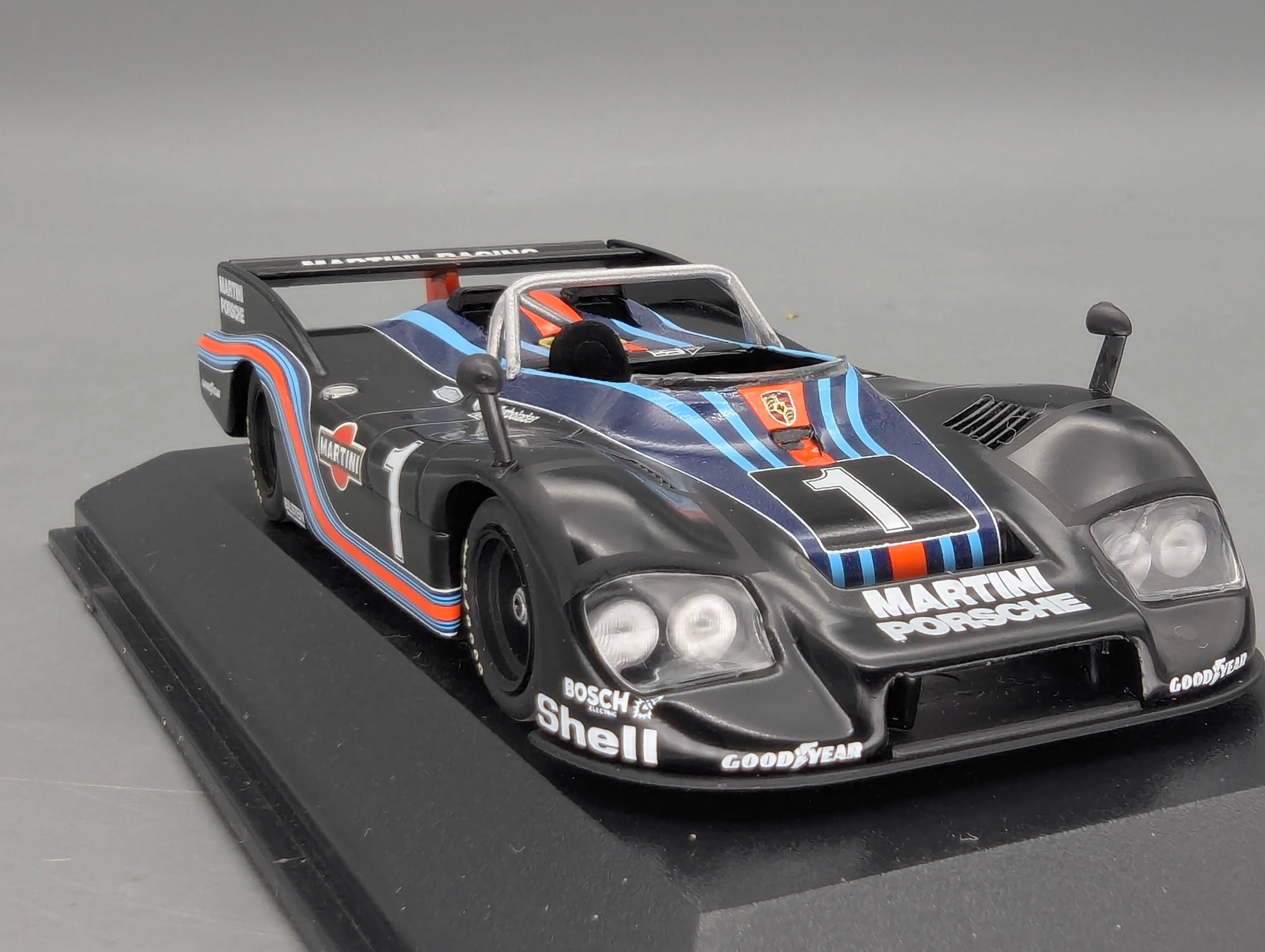 Modellautos 1:43 Minichamps Porsche 936/76 ADAC 300km 1976 #1 Rolf Stommelen mit OVP