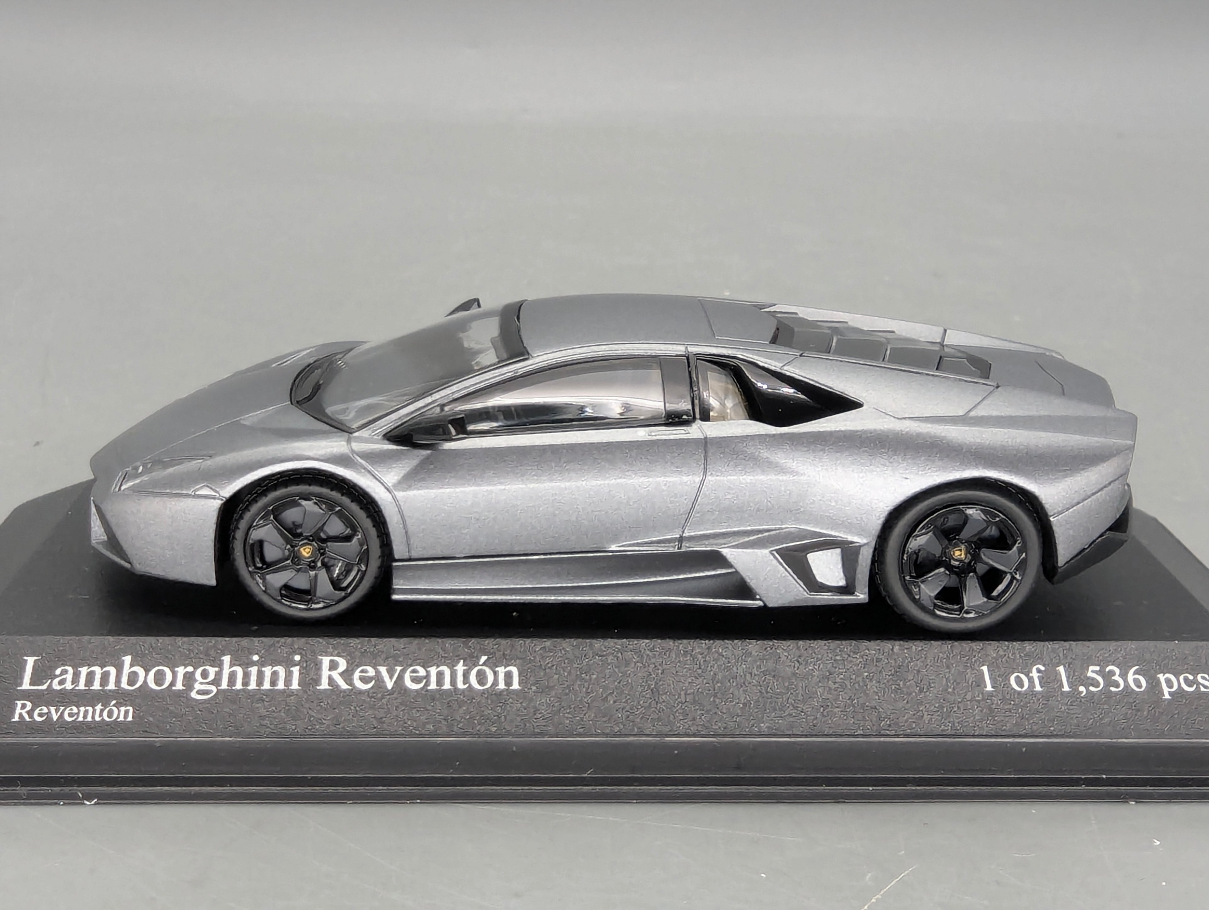 Coches en miniatura 1:43 Minichamps Mercedes Benz SL65 AMG Black Series Plata con embalaje original