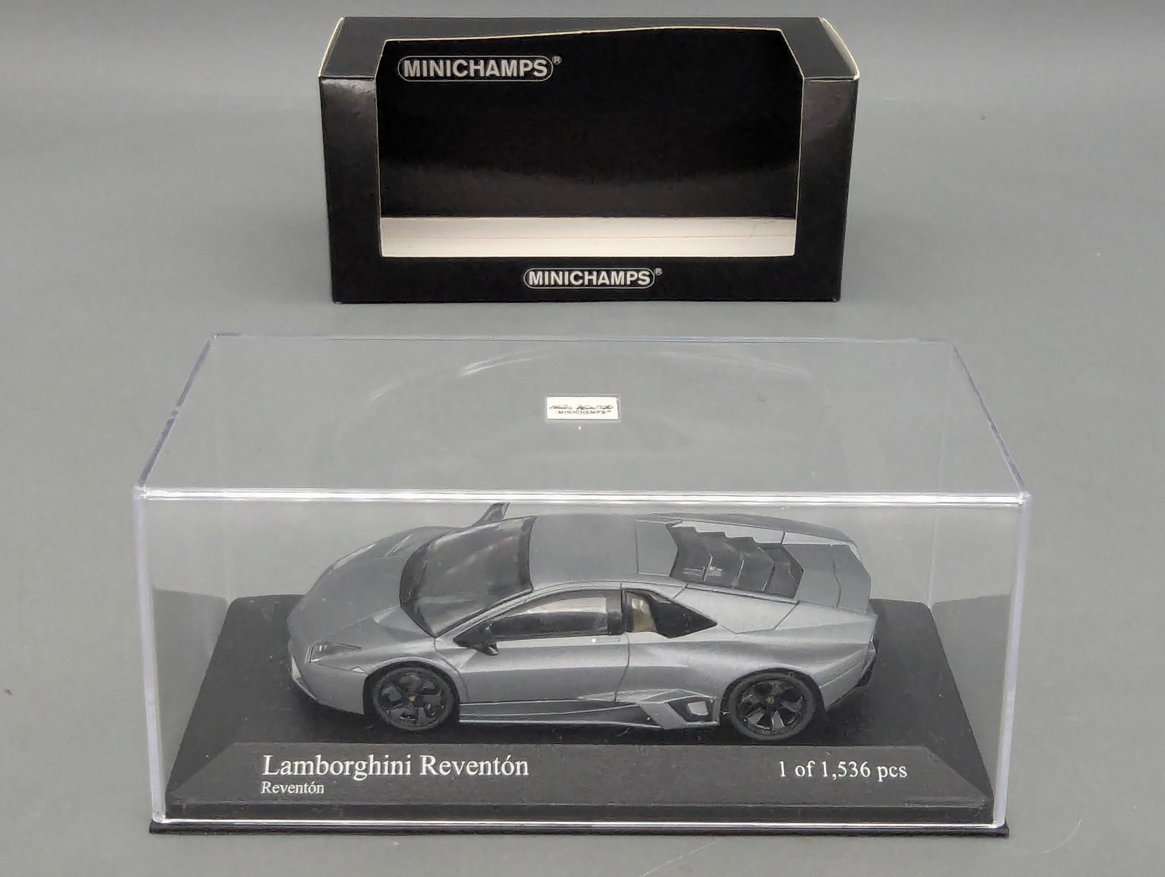 Coches en miniatura 1:43 Minichamps Mercedes Benz SL65 AMG Black Series Plata con embalaje original