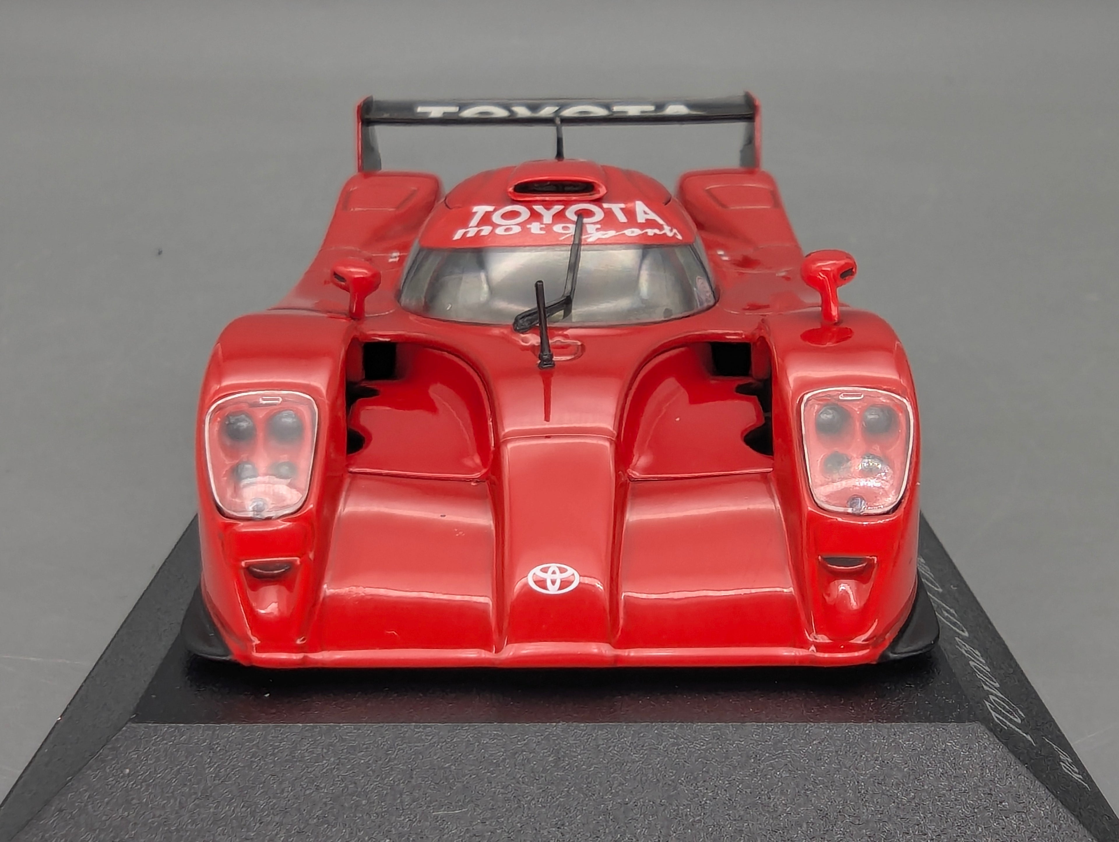 Modellautos 1:43 Minichamps Toyota GT One Street 1999 Red mit OVP