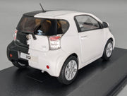 Modellautos 1:43 Minichamps Toyota IQ Geneva Car Show Genf 2009 Black / White mit OVP