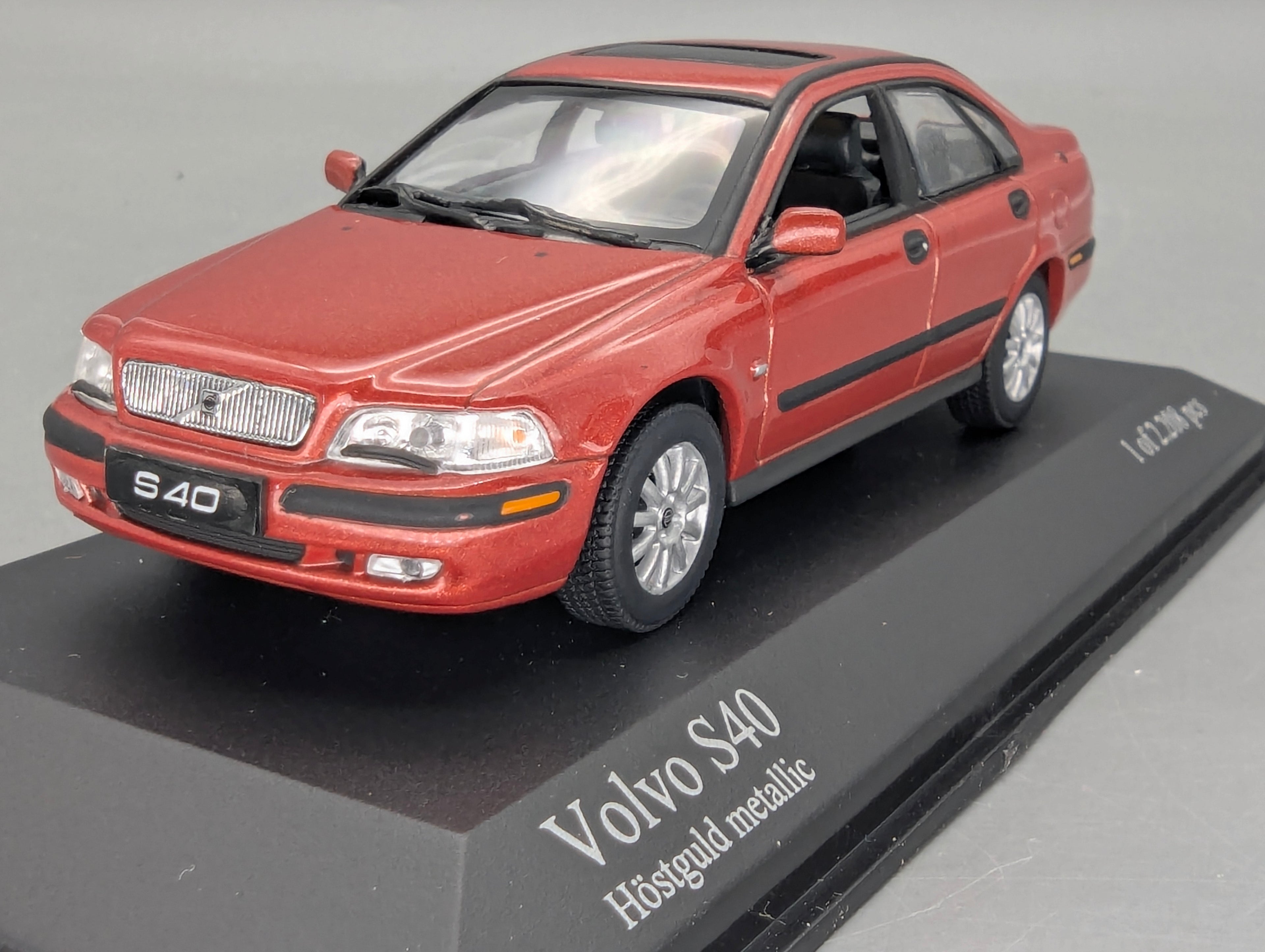 Coches en miniatura 1:43 Minichamps Mercedes Benz SL65 AMG Black Series Plata con embalaje original