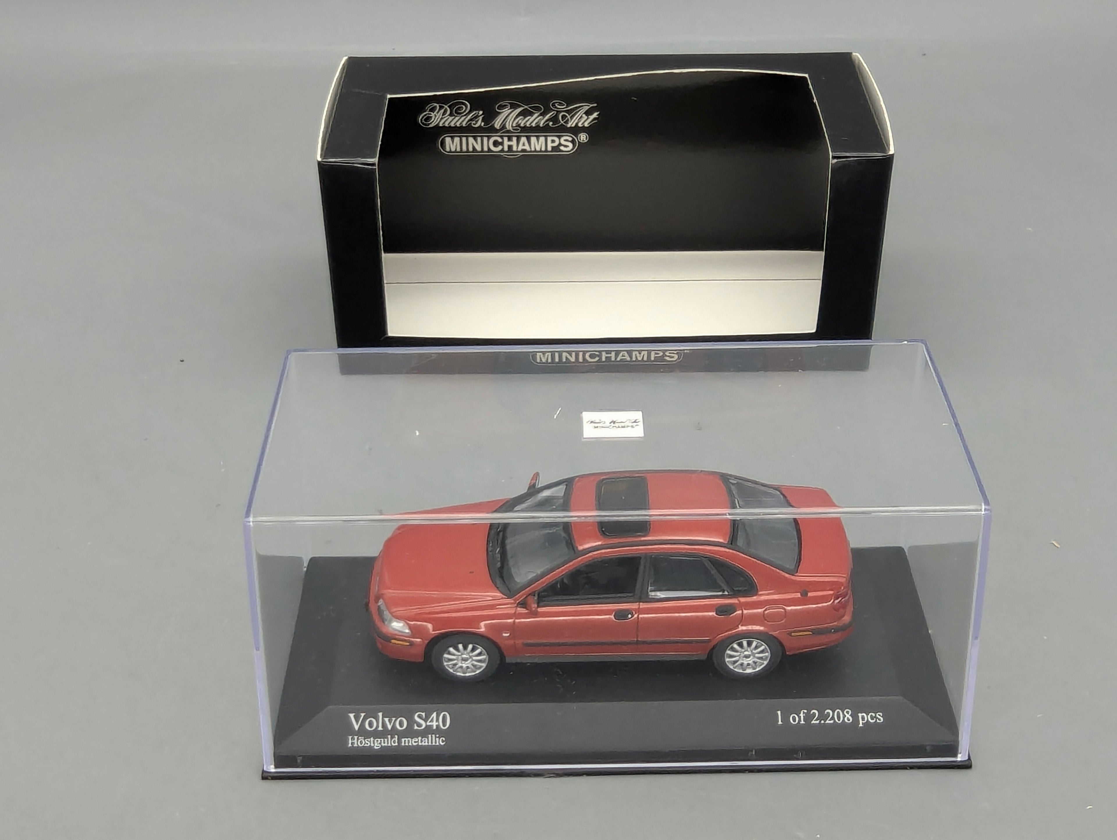 Coches en miniatura 1:43 Minichamps Mercedes Benz SL65 AMG Black Series Plata con embalaje original